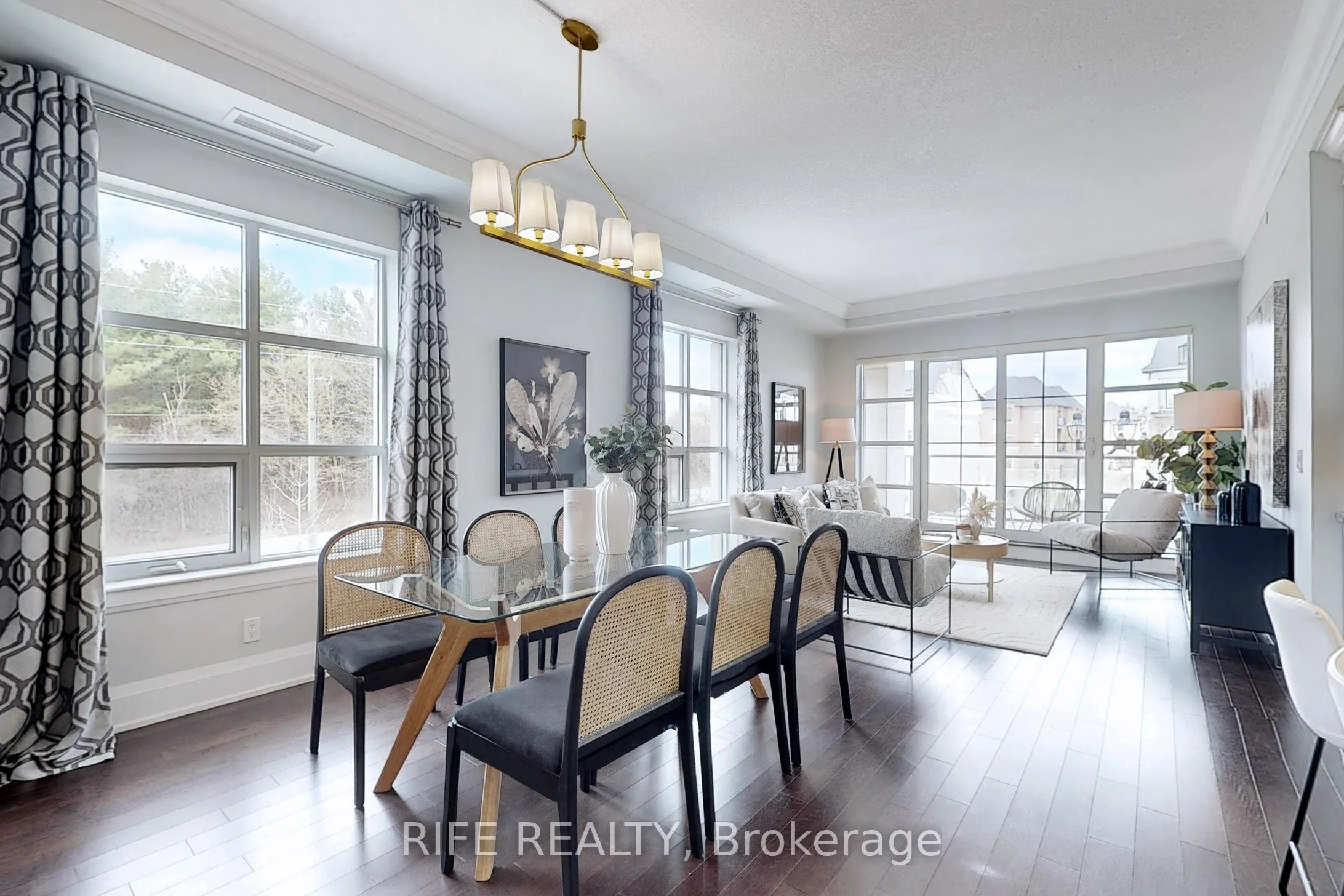 9909 Pine Valley Drive, #215
