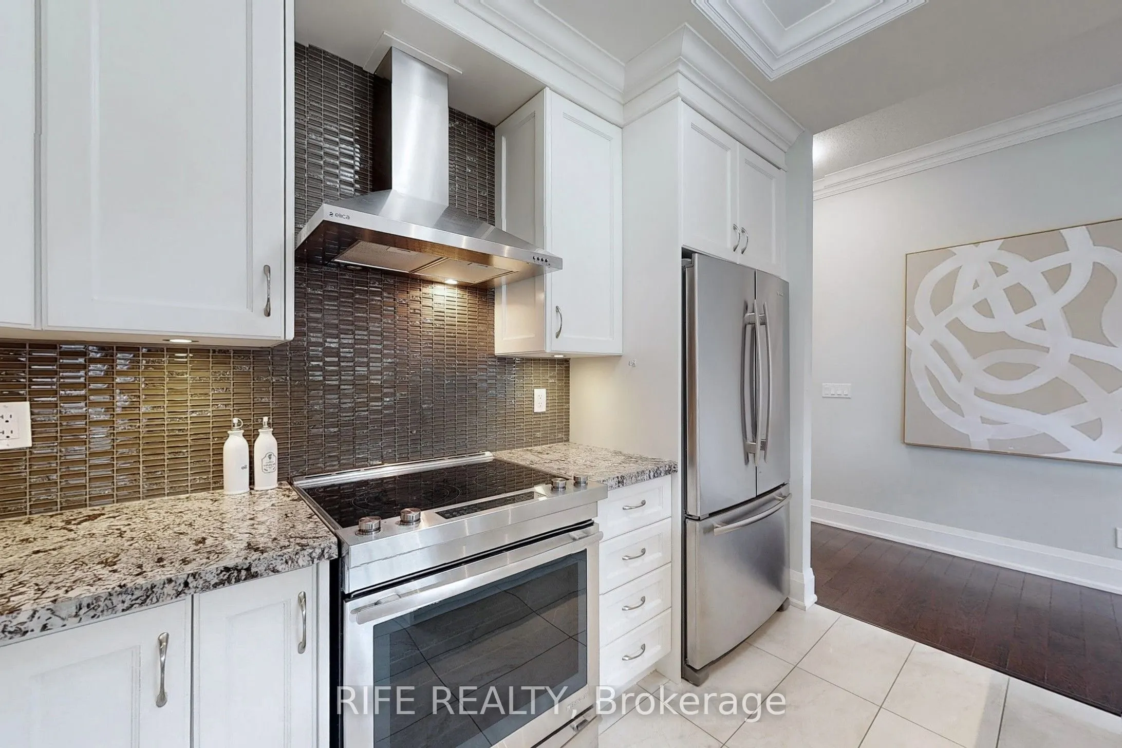 9909 Pine Valley Drive, #215