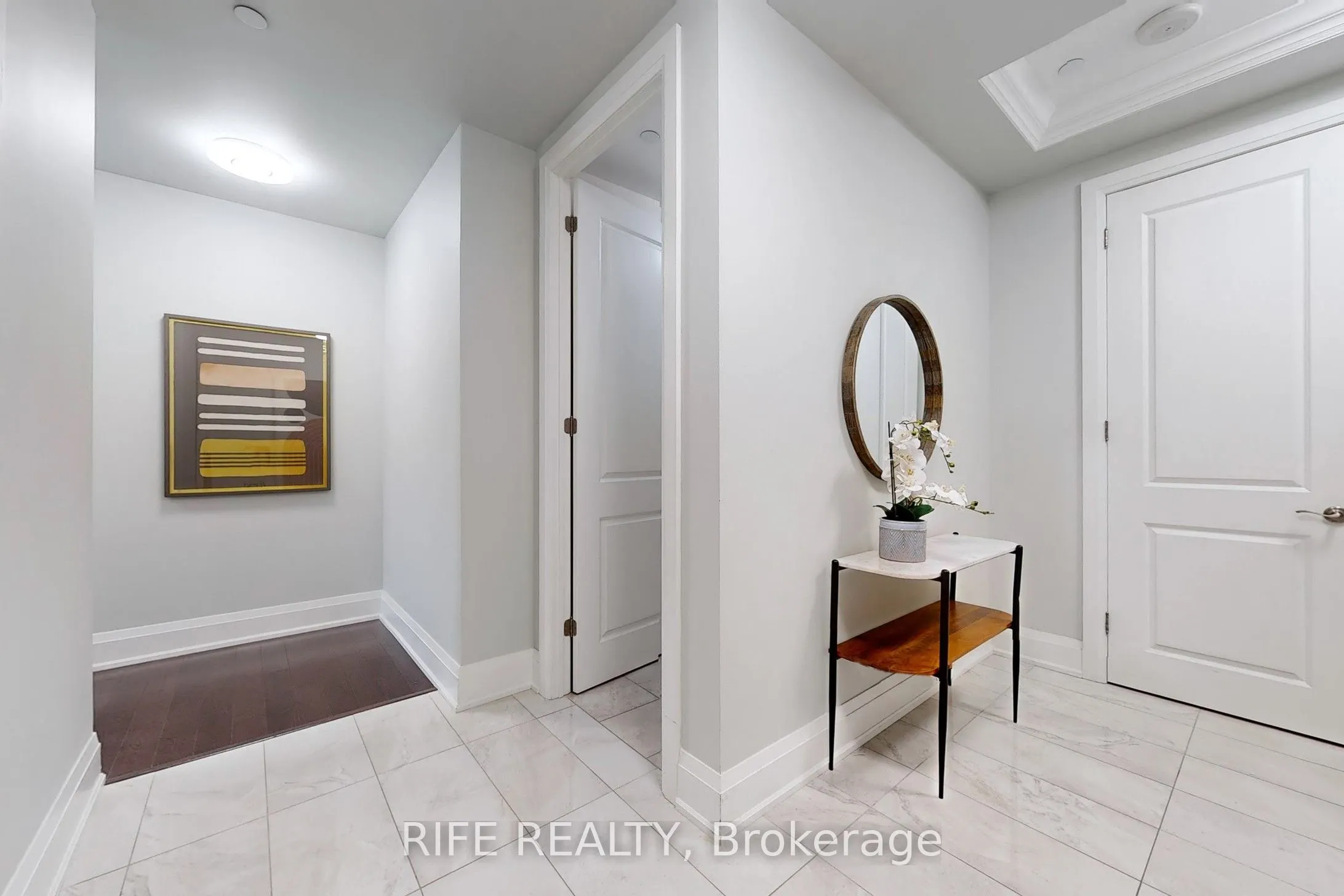 9909 Pine Valley Drive, #215