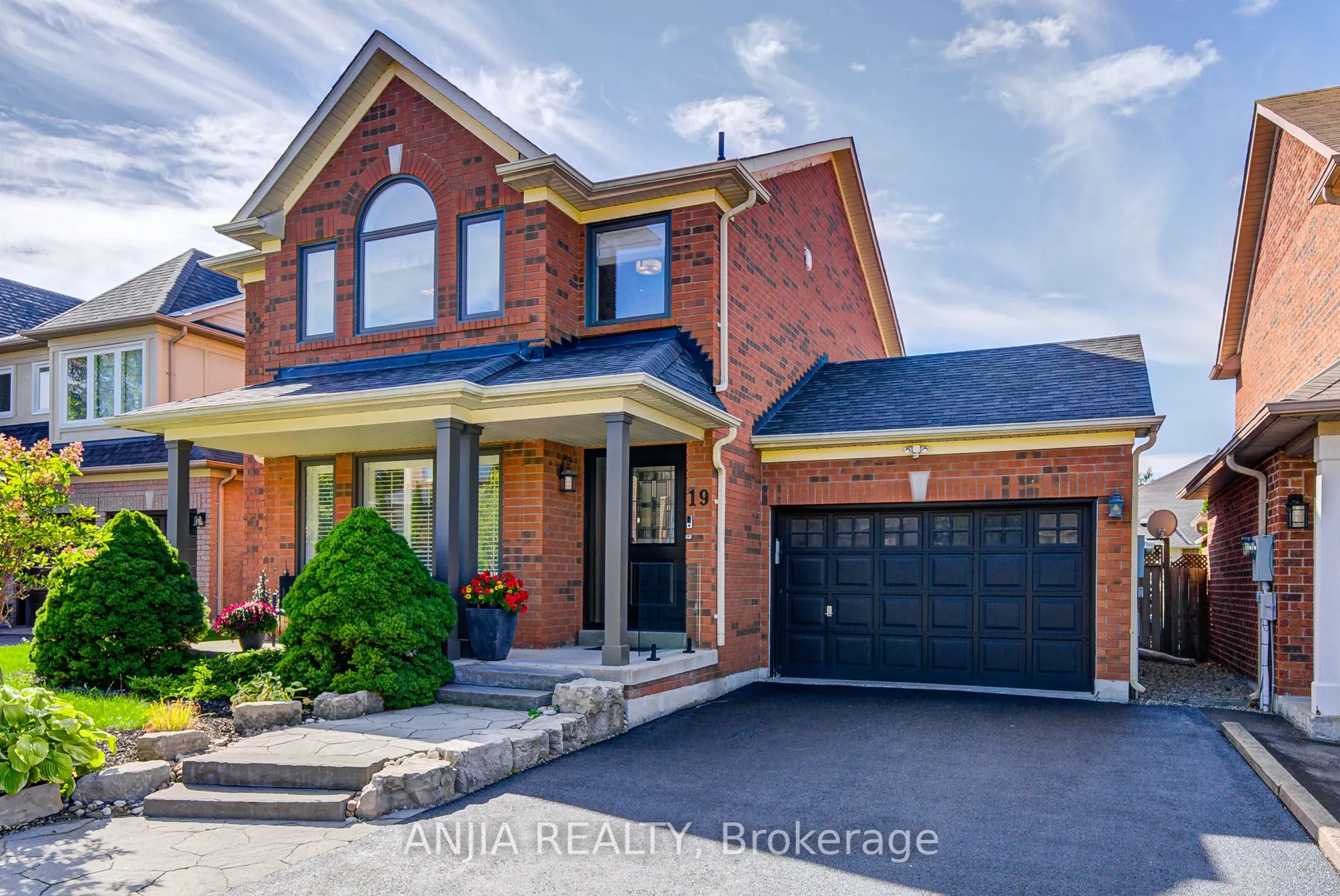 19 Redpoll Avenue