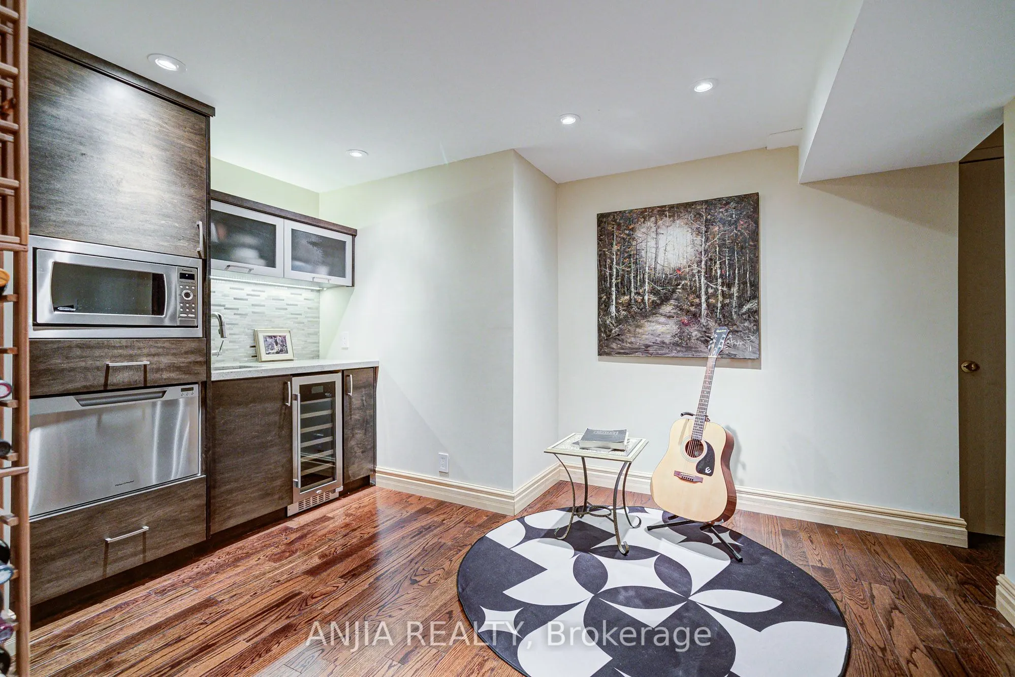 19 Redpoll Avenue