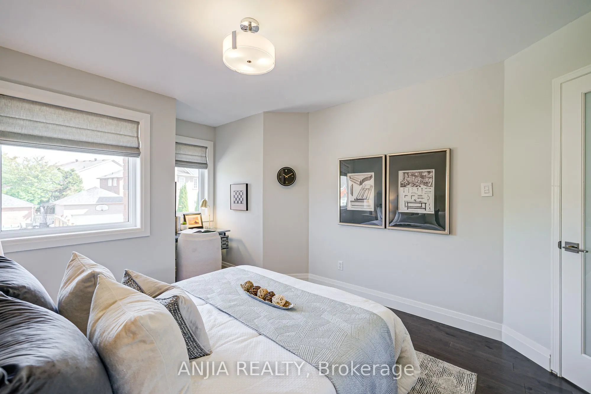 19 Redpoll Avenue