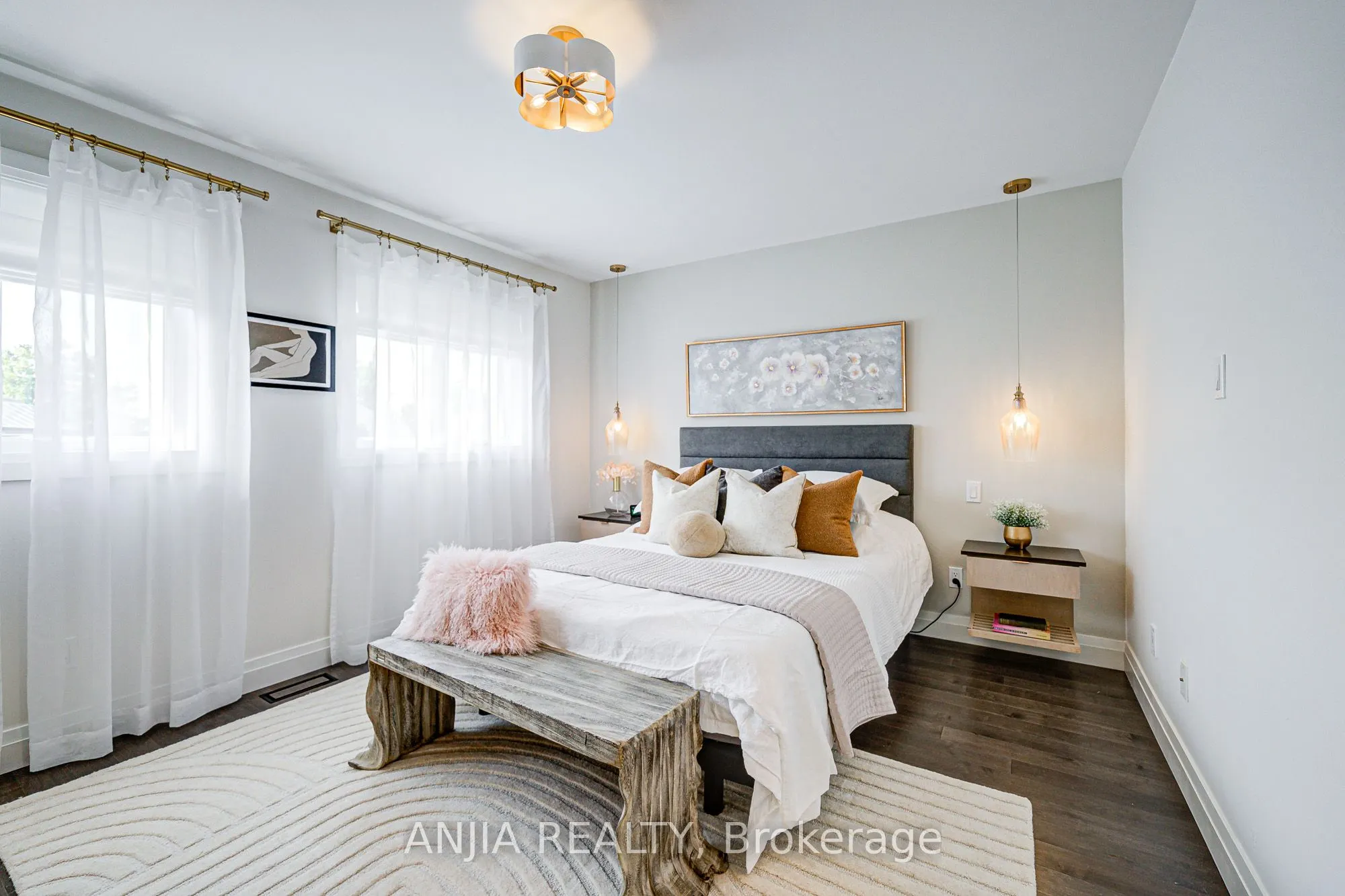 19 Redpoll Avenue