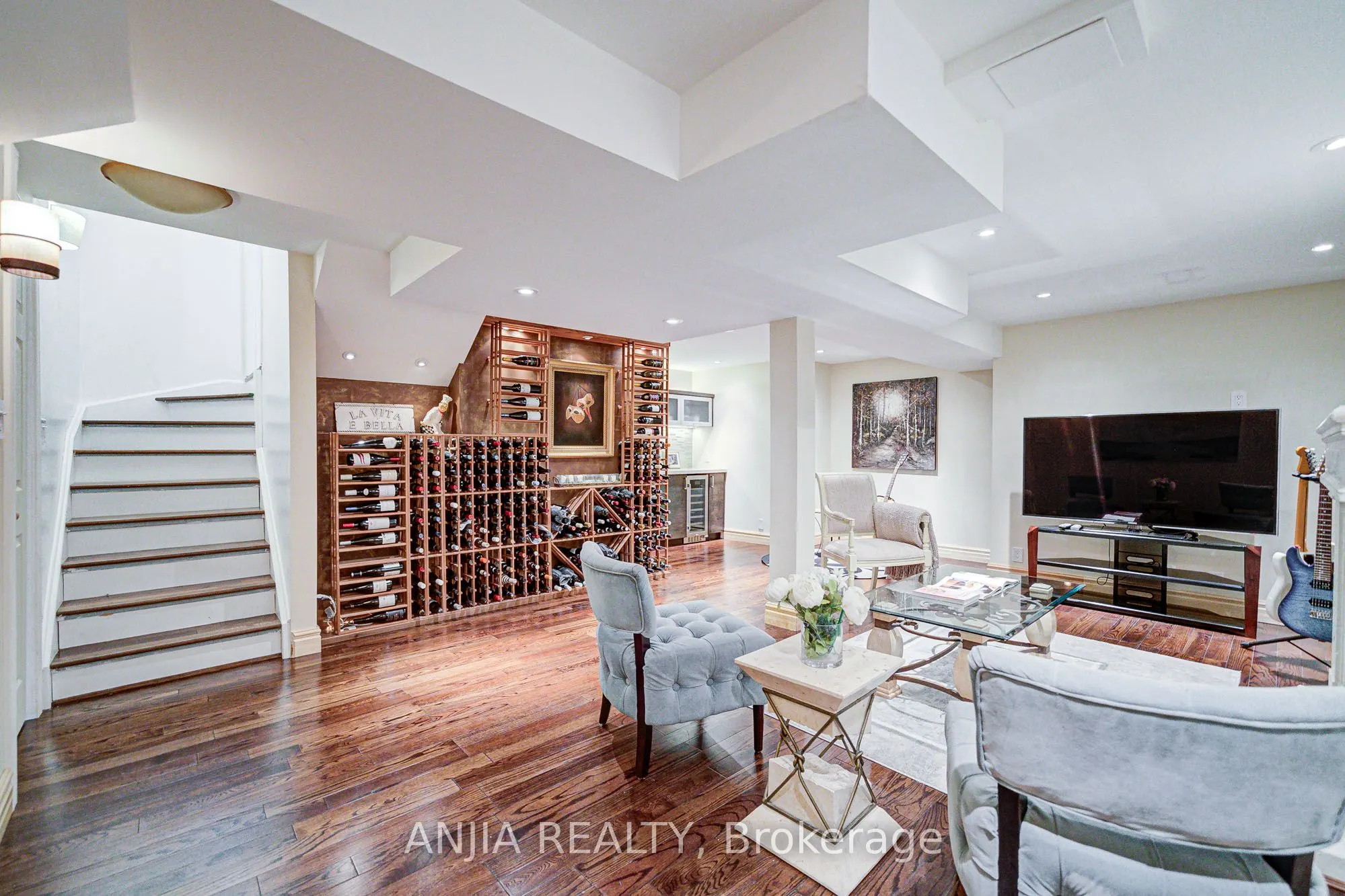 19 Redpoll Avenue