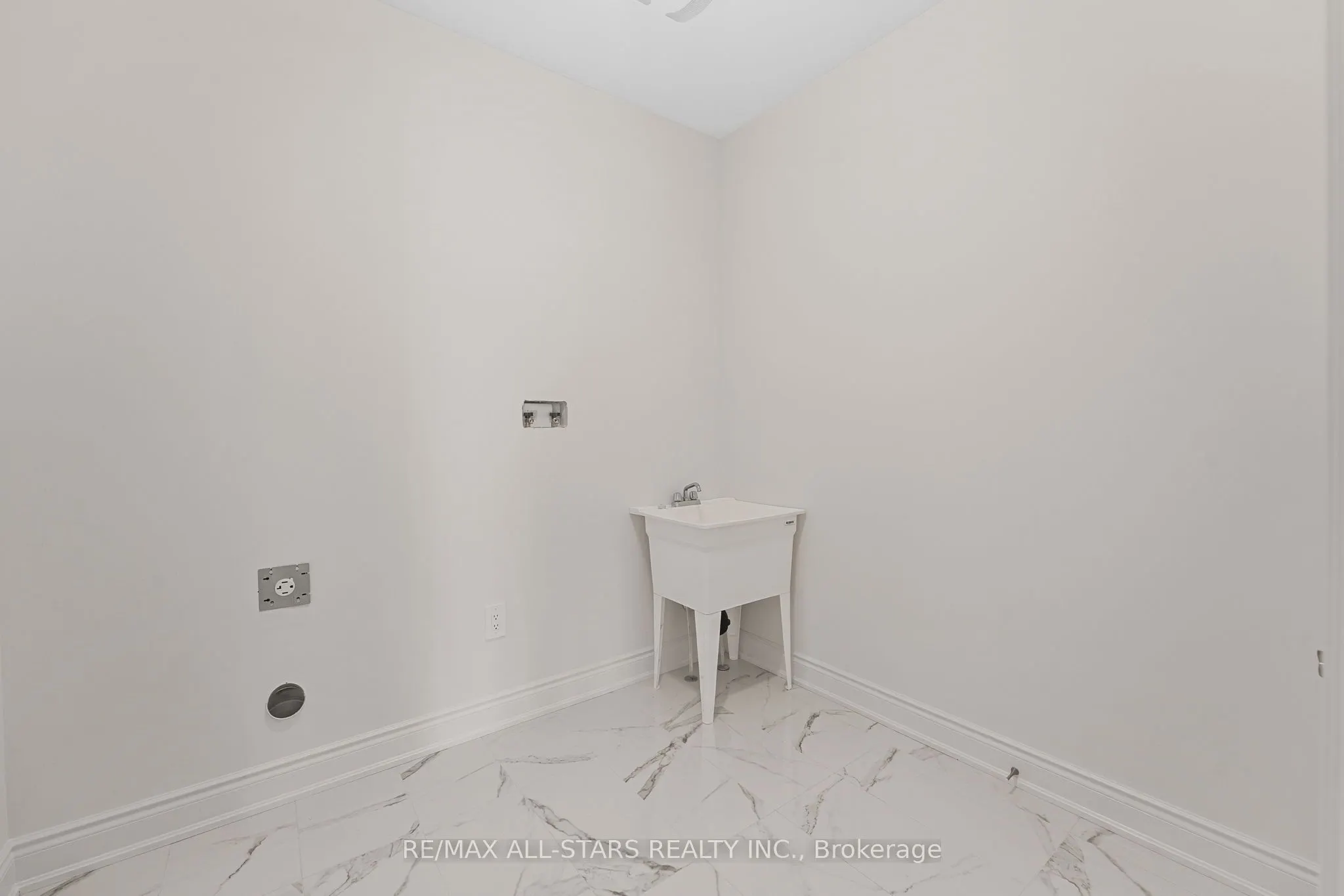 4 Palmira Drive