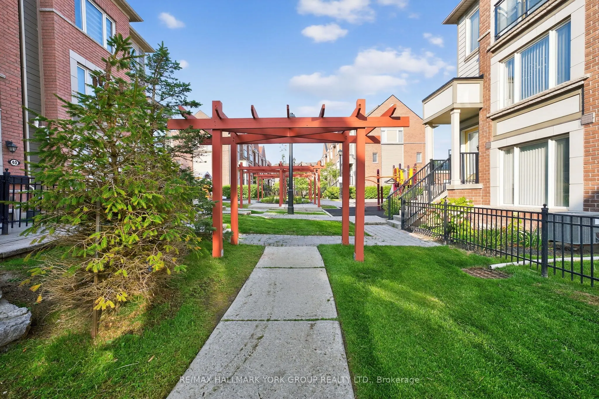 58 Harry Penrose Avenue, #11