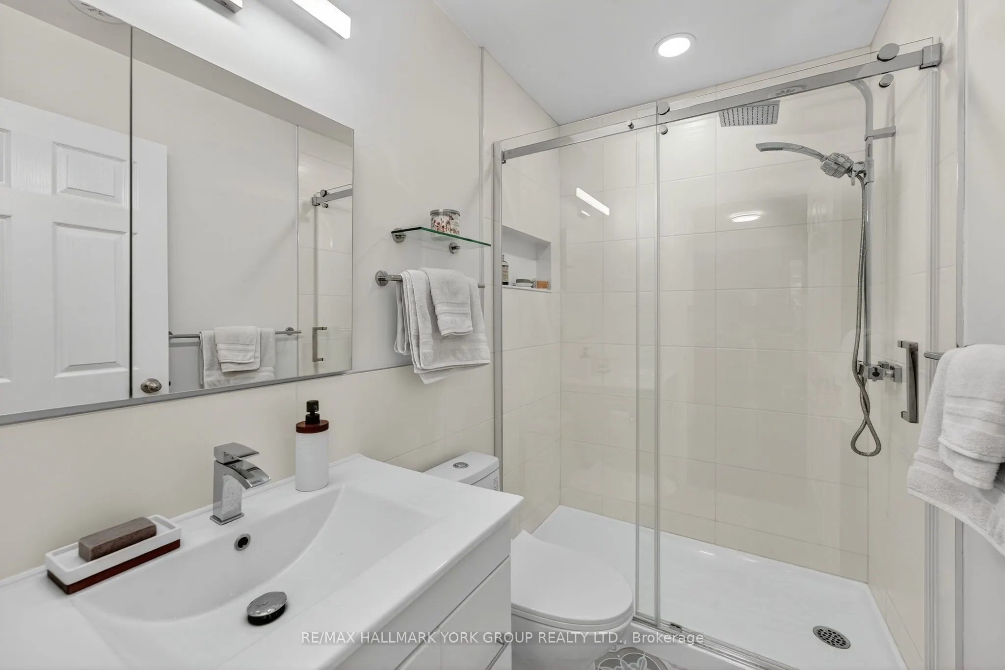 58 Harry Penrose Avenue, #11