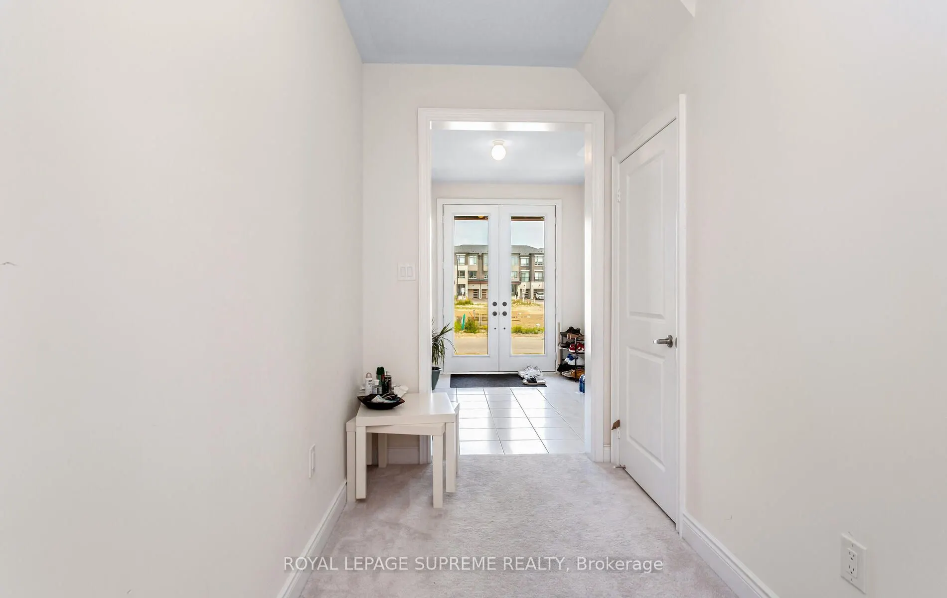 7 Tennant Circle