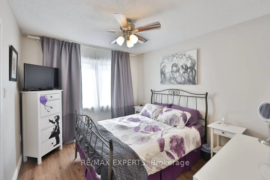 46 Lucena Crescent