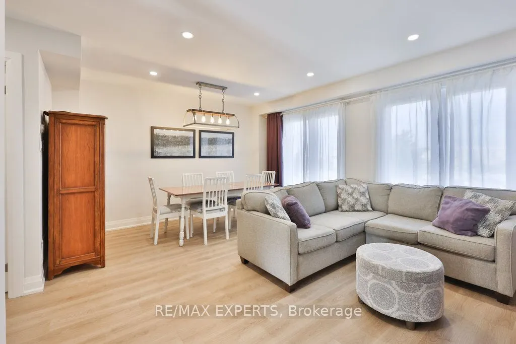 46 Lucena Crescent