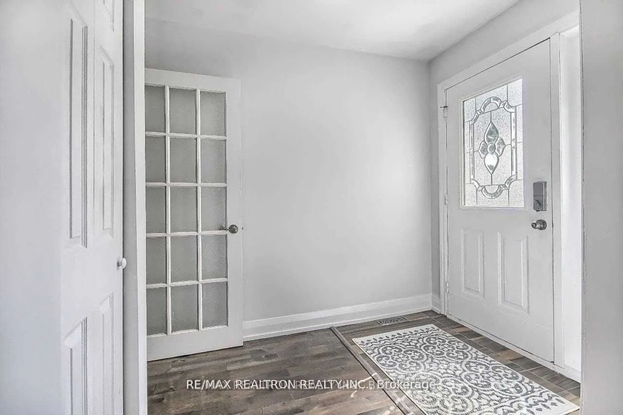 1043 Lemar Road, #Main