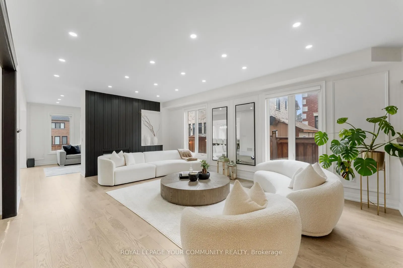 1 Byblos Court
