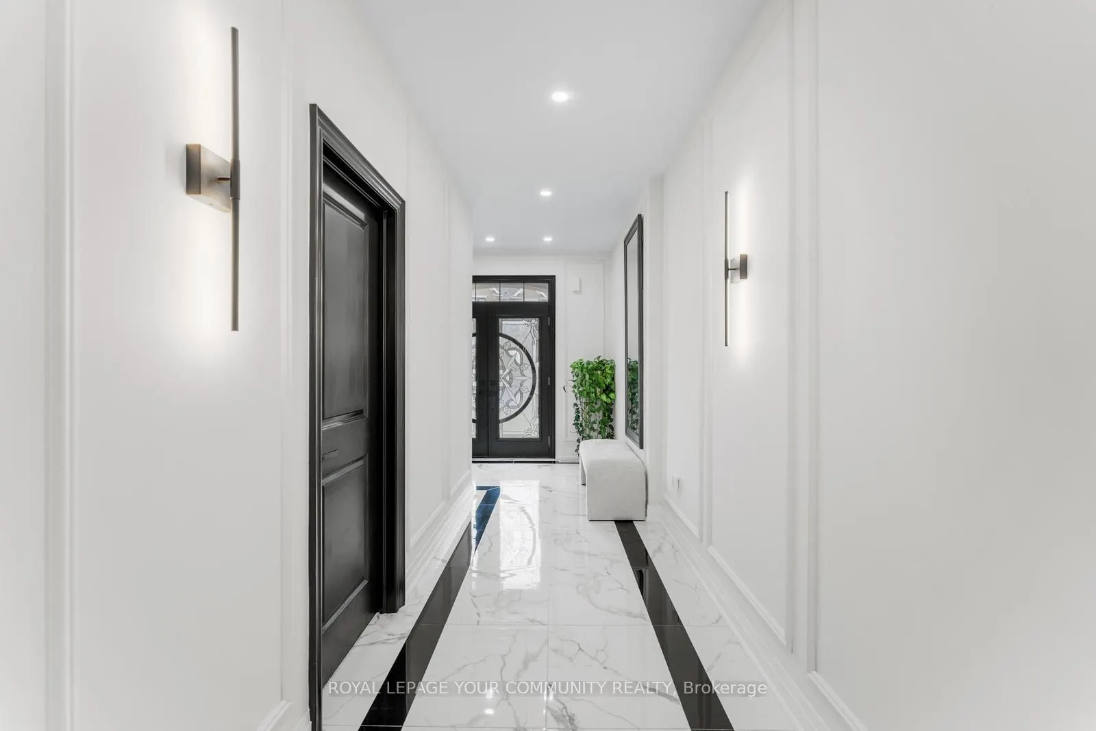 1 Byblos Court