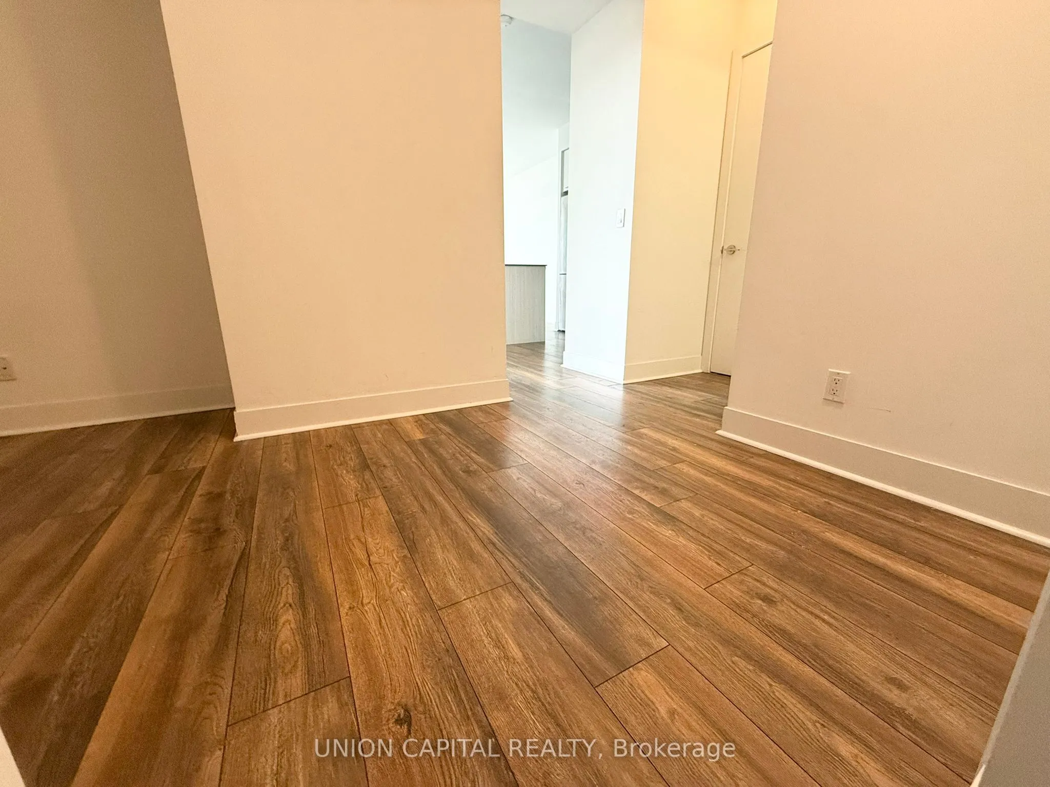 9471 Yonge Street, #1201