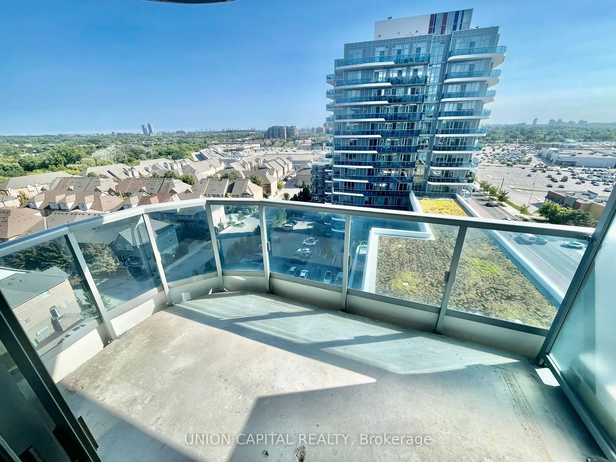 9471 Yonge Street, #1201