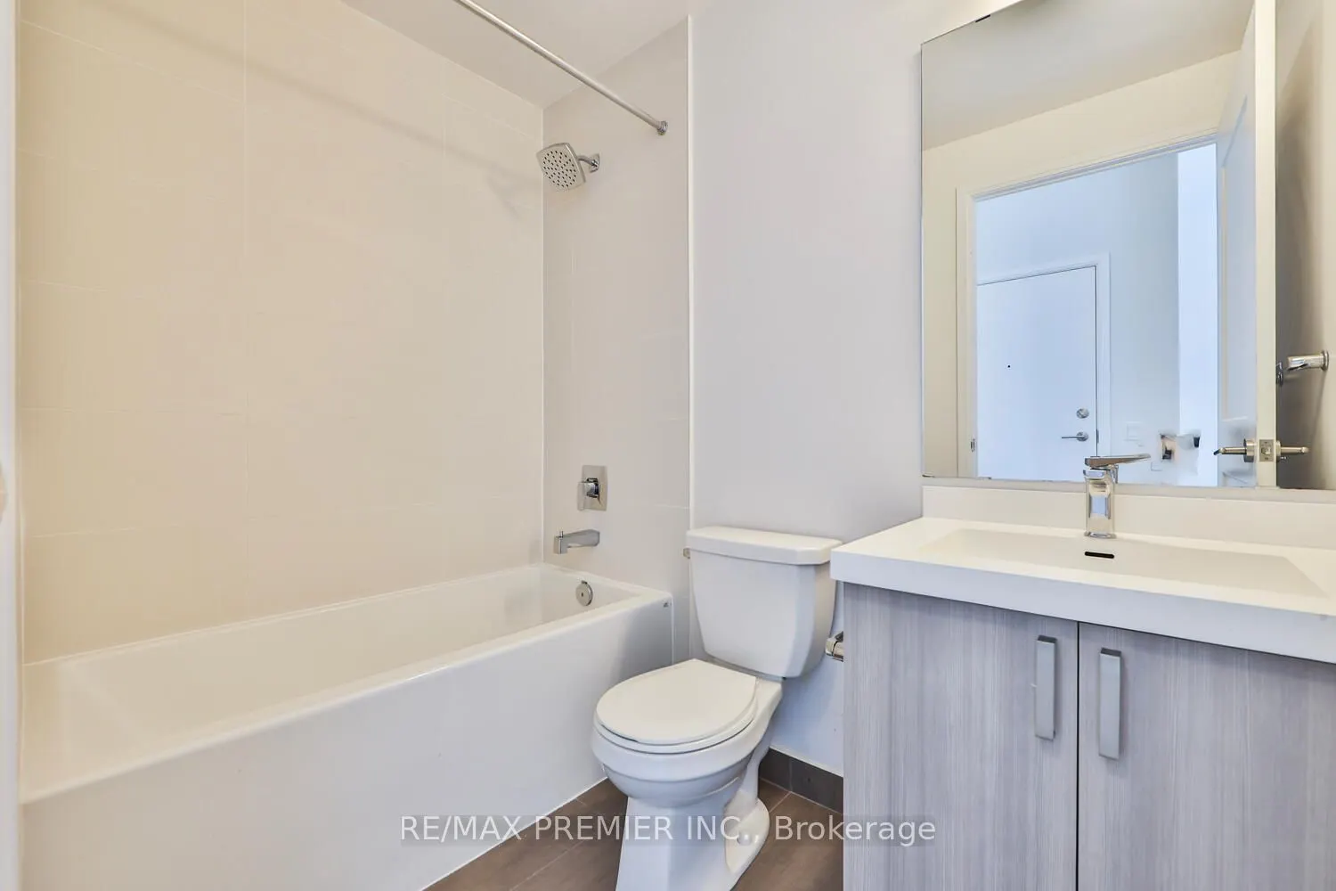 7895 Jane Street, #1504