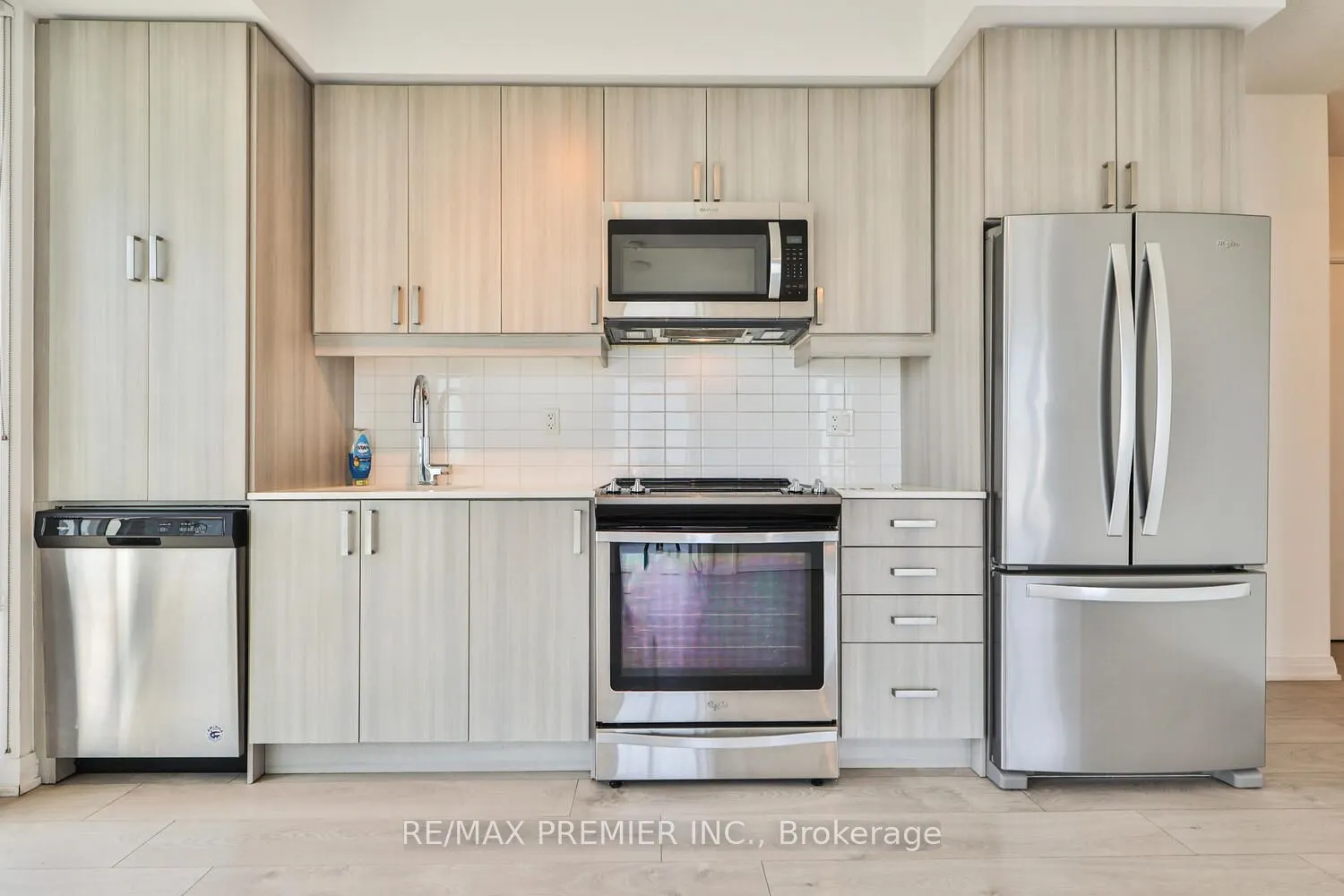 7895 Jane Street, #1504