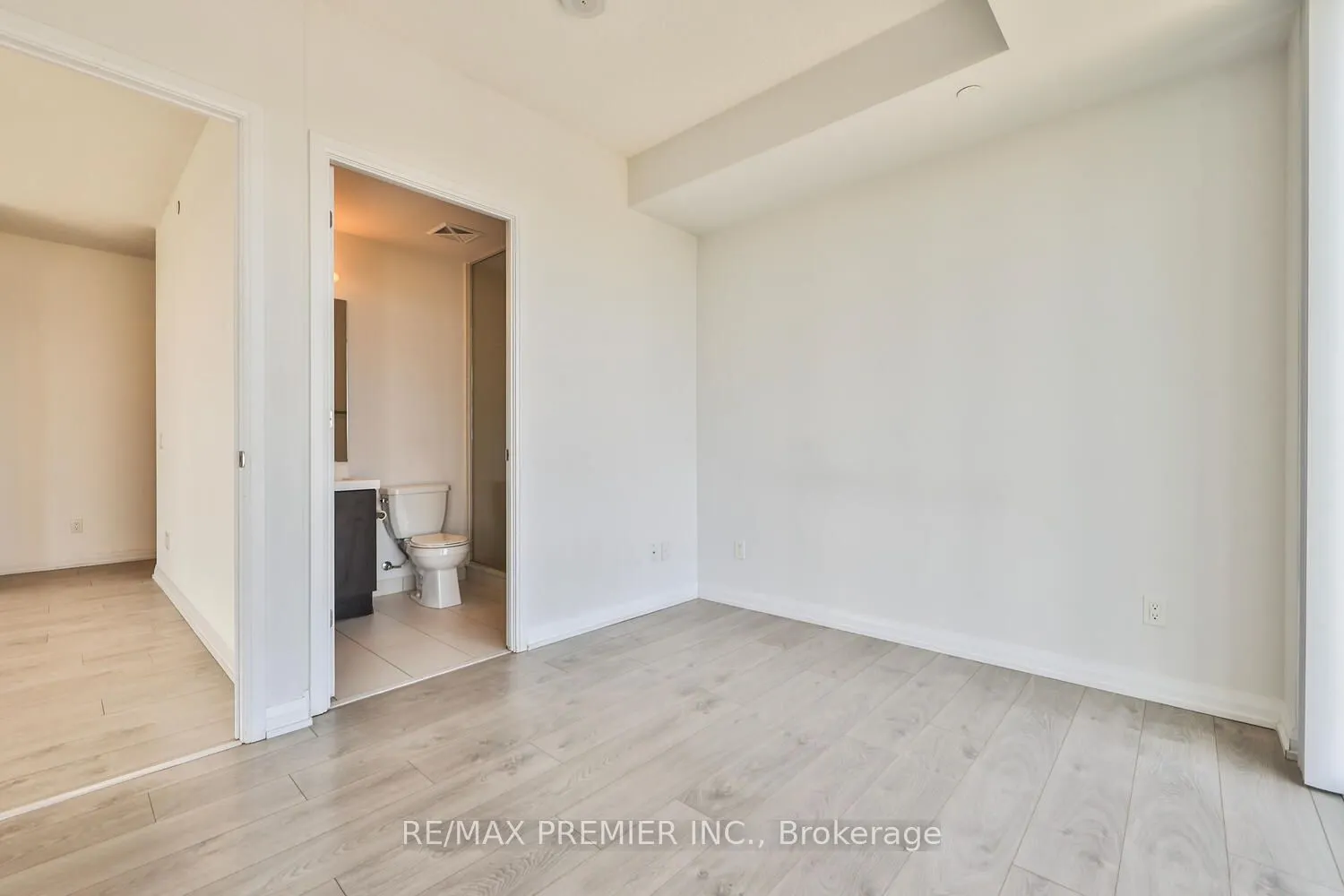 7895 Jane Street, #1504
