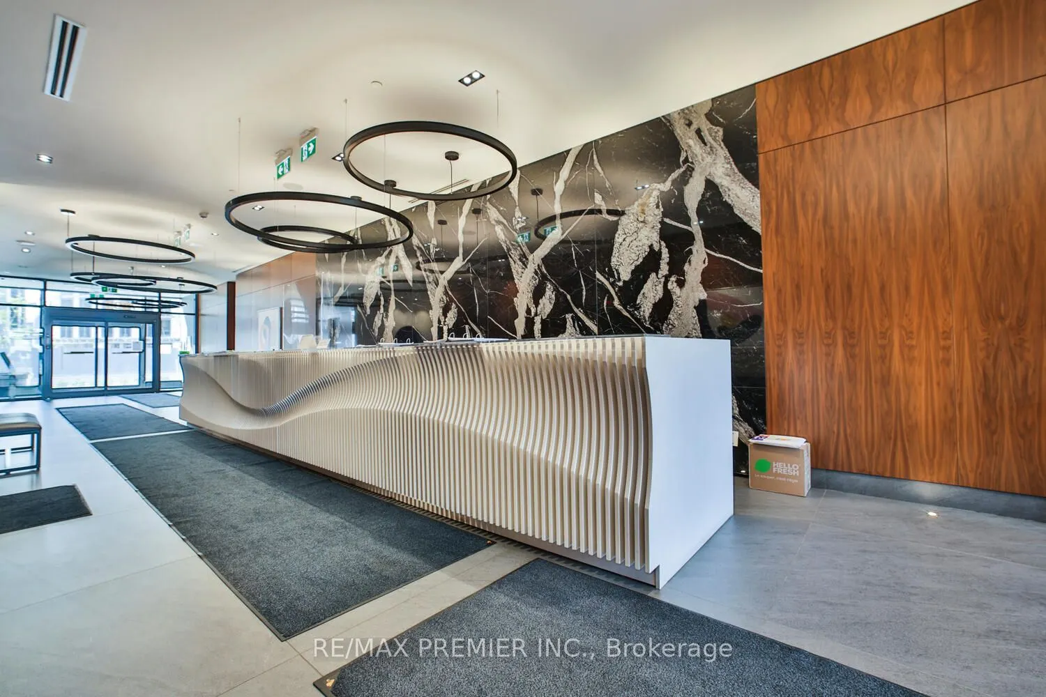 7895 Jane Street, #1504