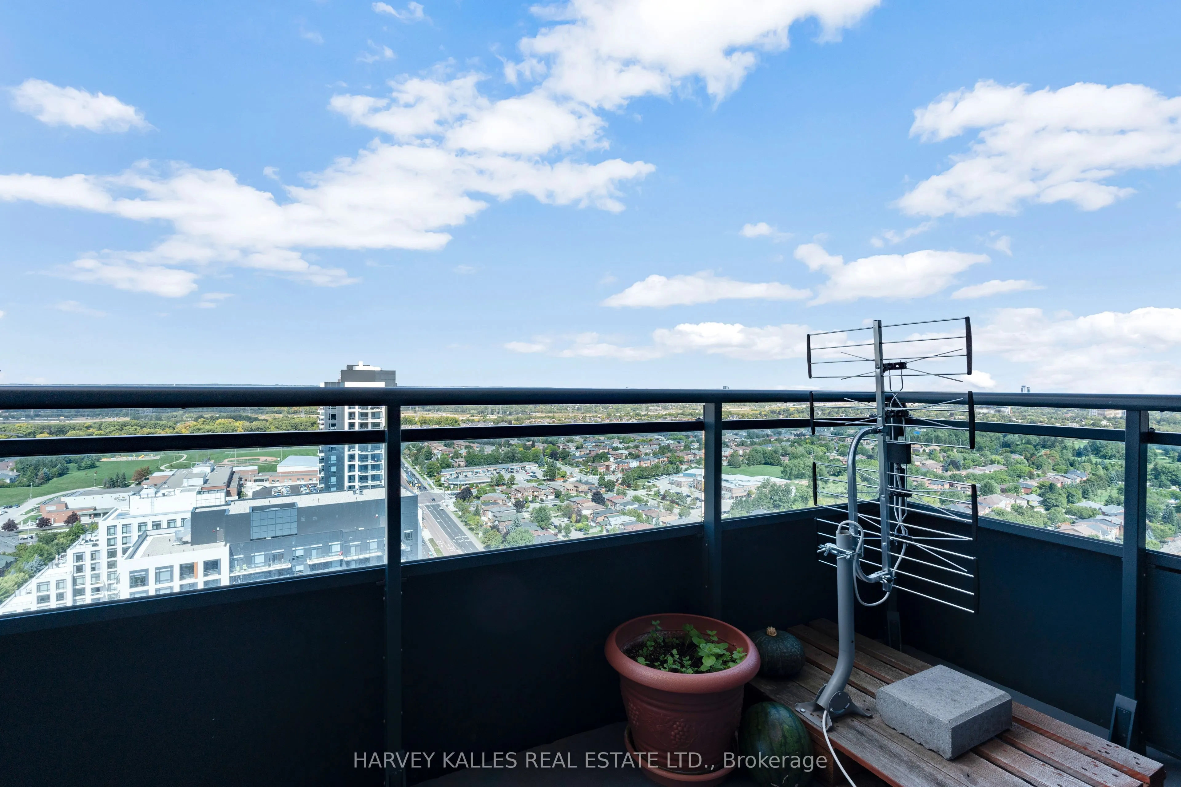 7890 Bathurst Street, #2608