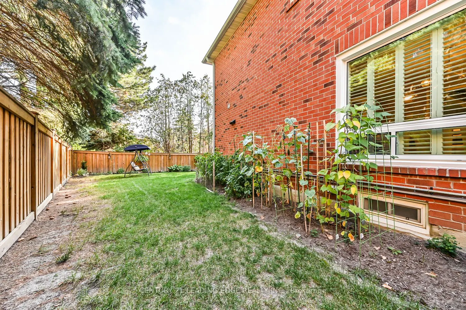 53 Mccarty Crescent