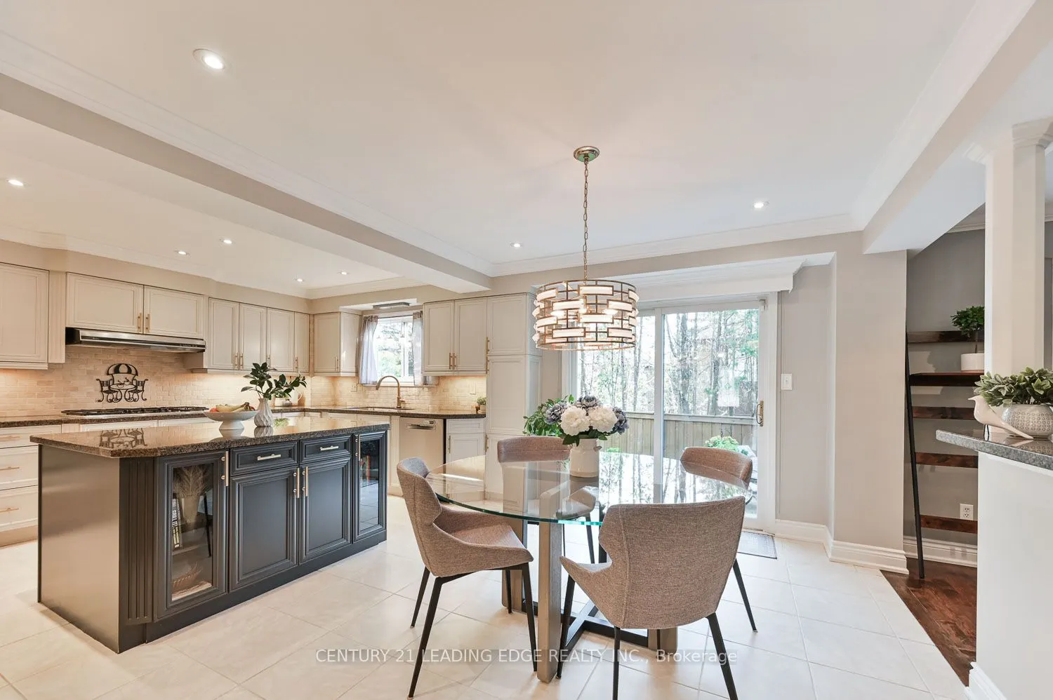 53 Mccarty Crescent