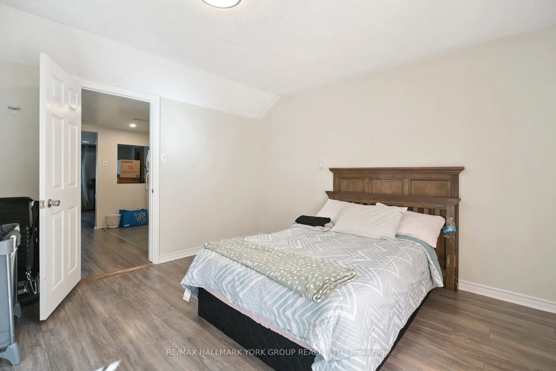351 Winnifred Drive, #(East)