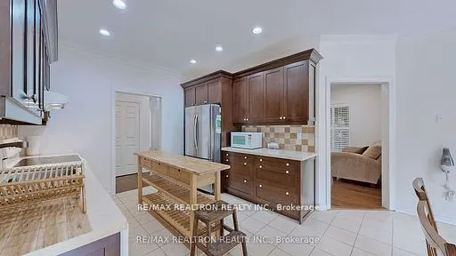 71 Gatcombe Circle