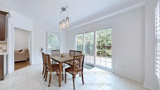 71 Gatcombe Circle