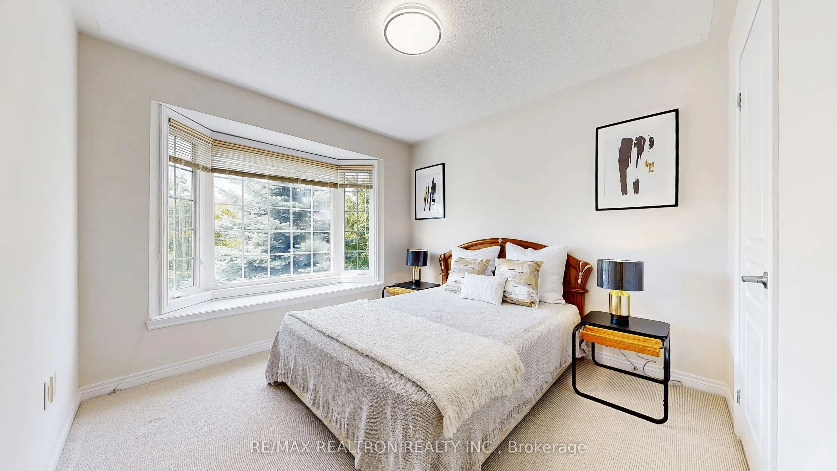 70 Albright Crescent
