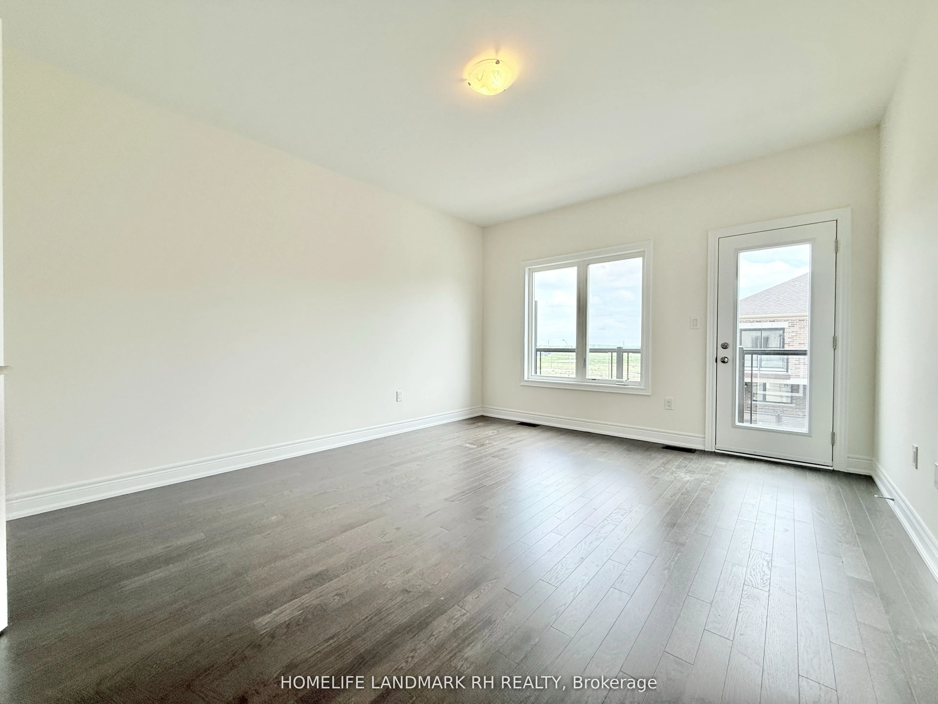 7 Lucy Pick Avenue