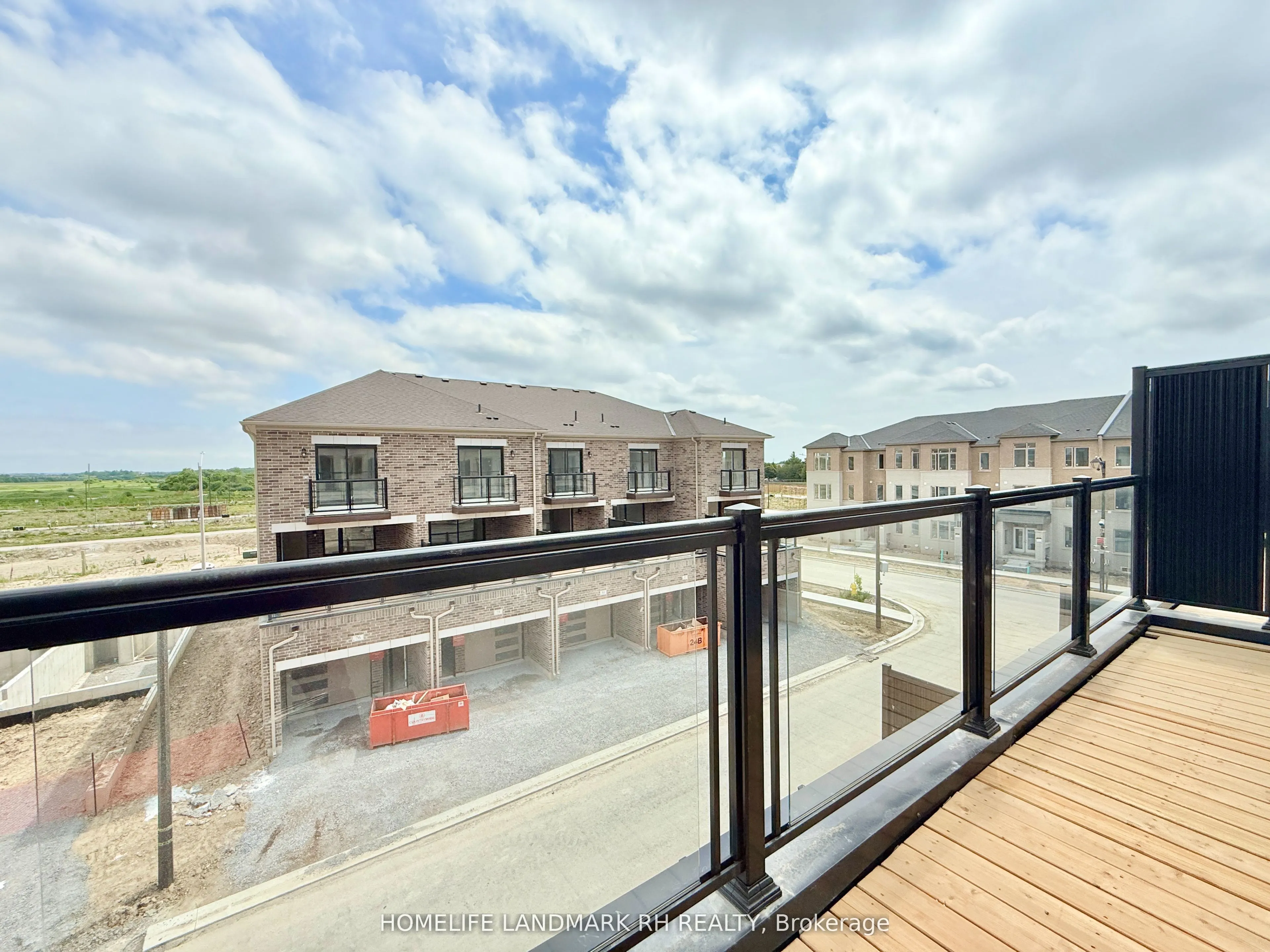 7 Lucy Pick Avenue
