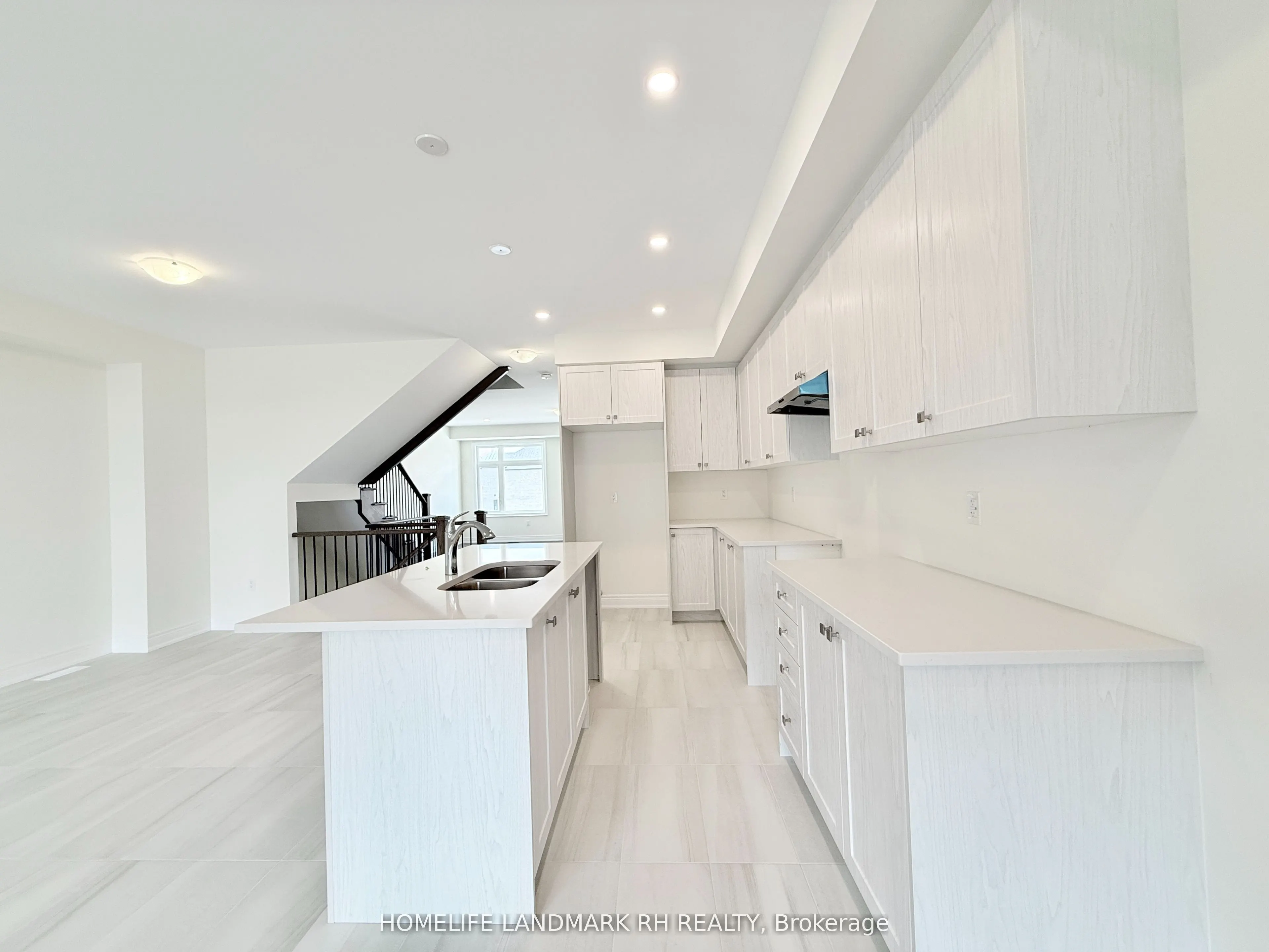 7 Lucy Pick Avenue