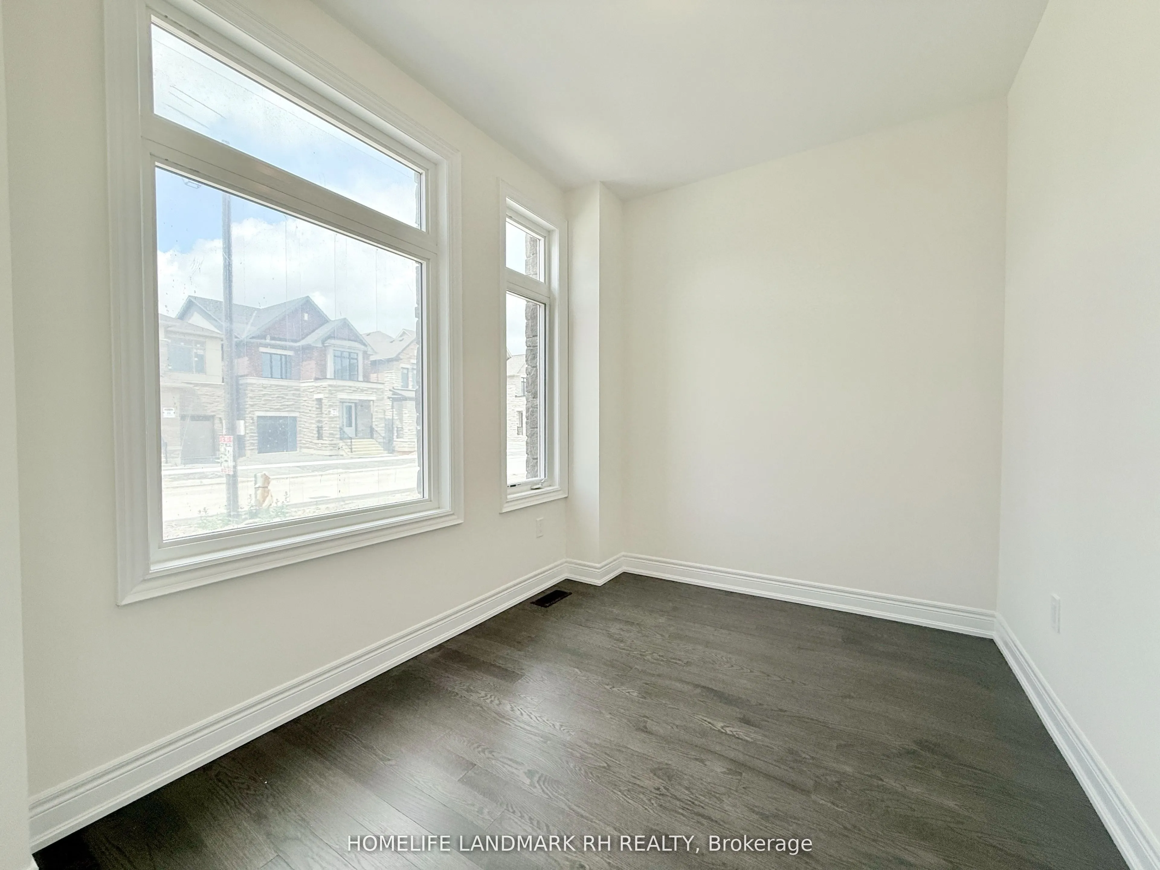 7 Lucy Pick Avenue