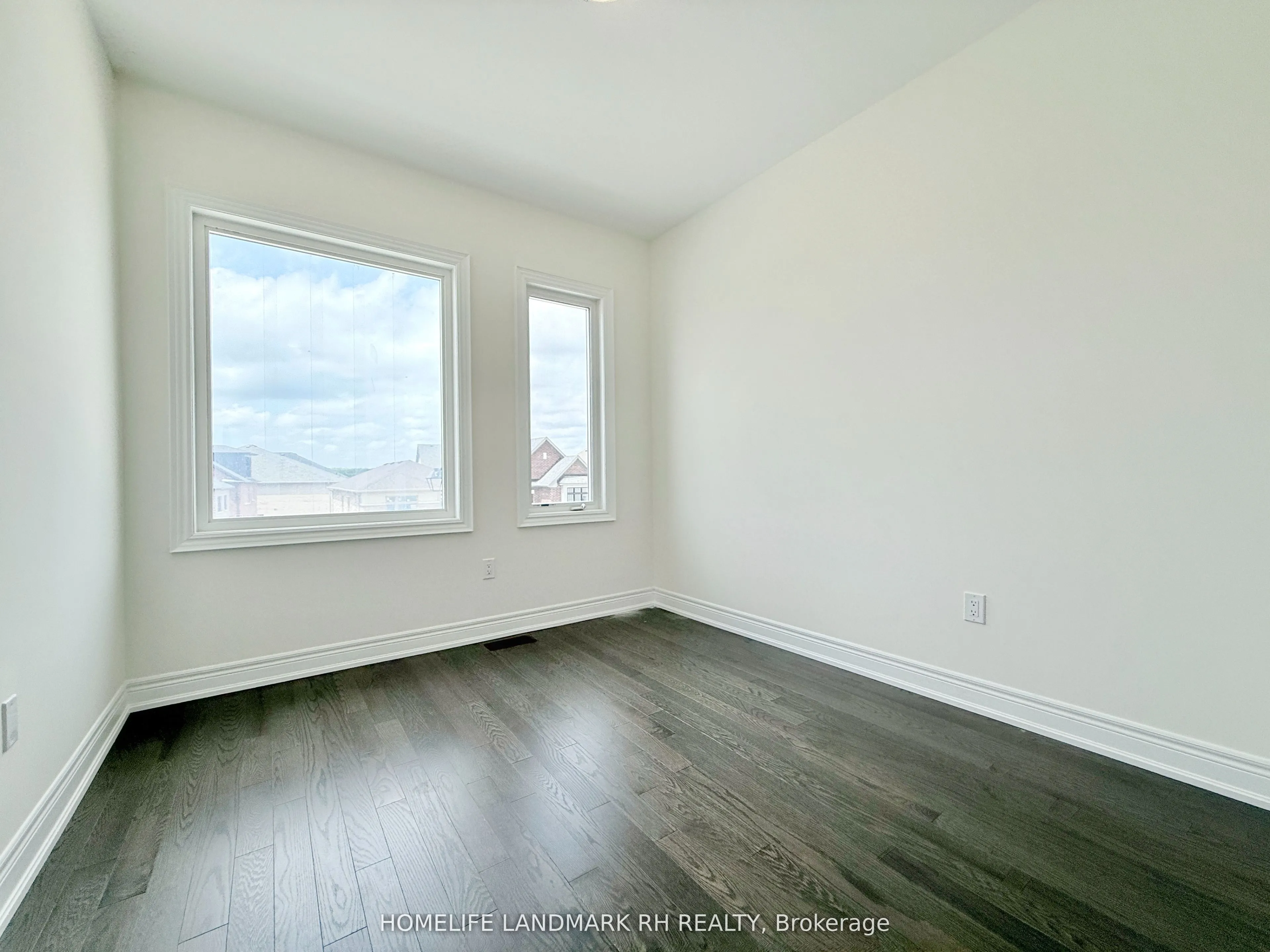 7 Lucy Pick Avenue