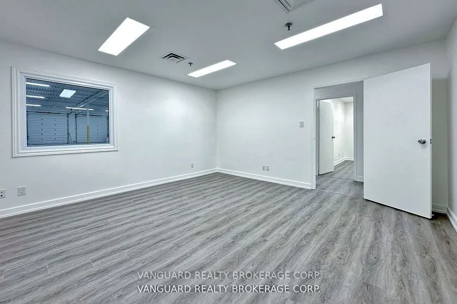 132 Jardin Drive, #8-9
