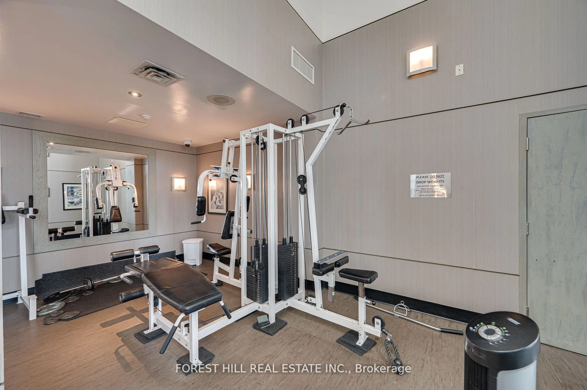 62 Suncrest Boulevard, #807