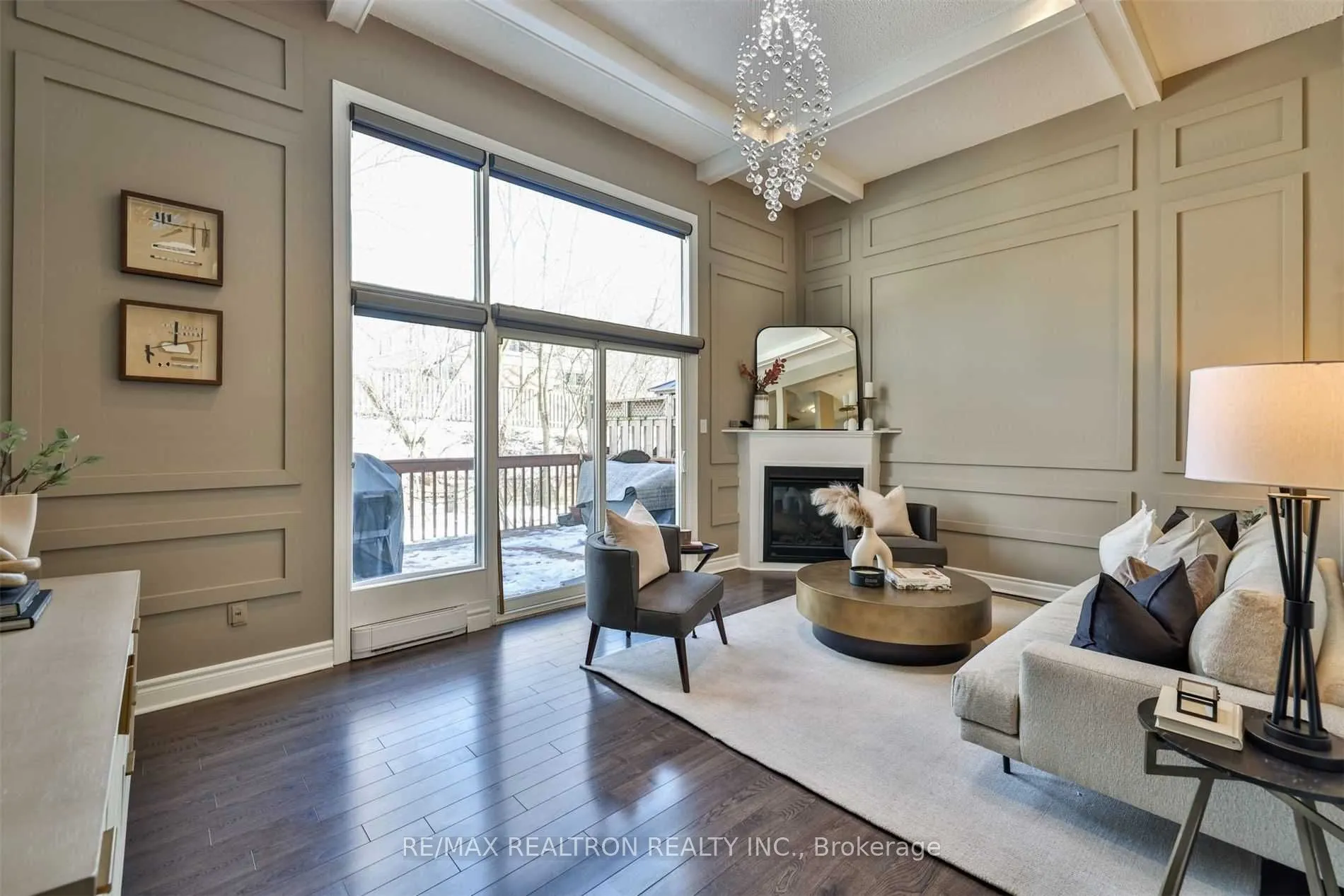 115 Henderson Avenue, #7