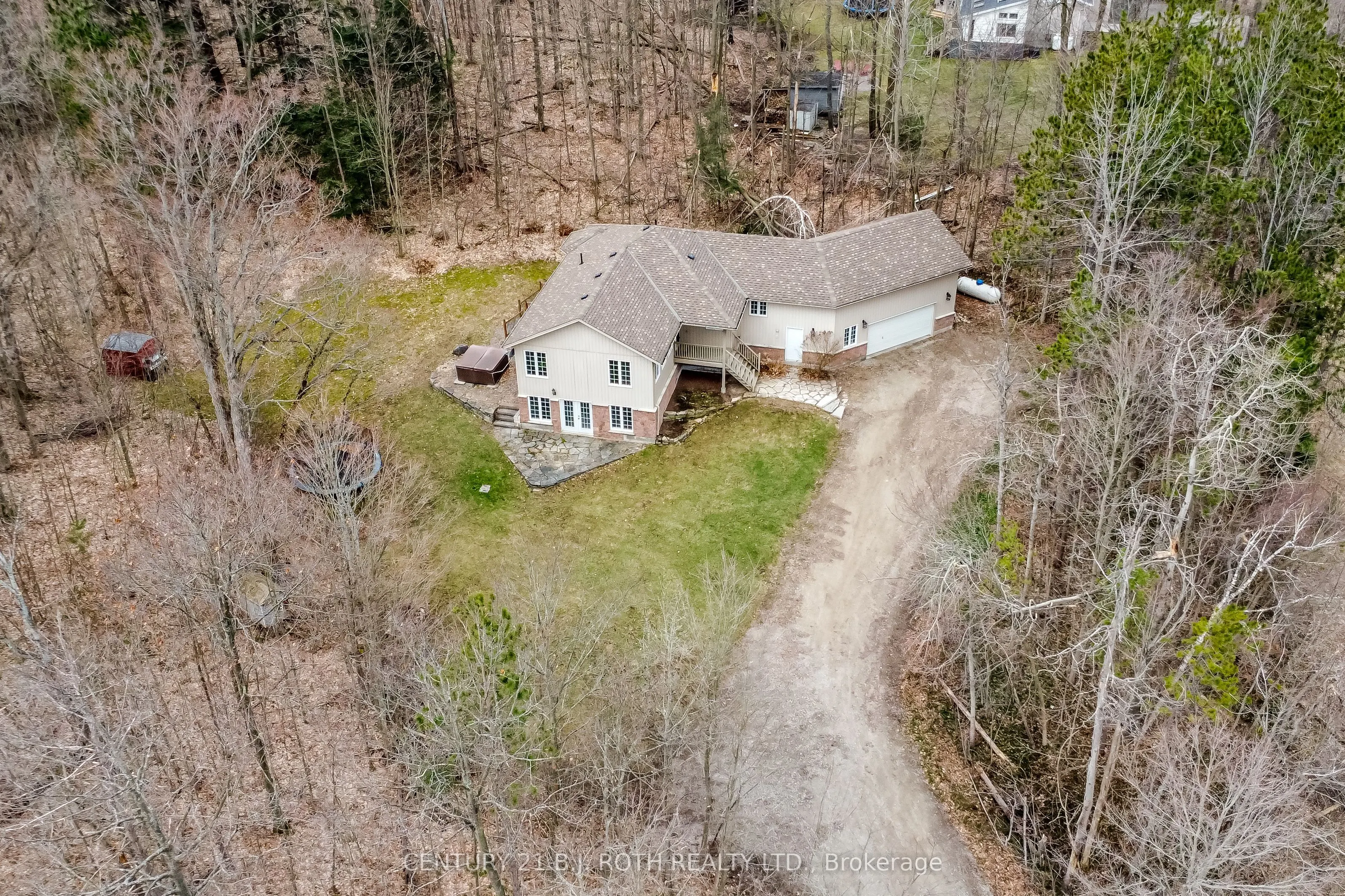 4927 25 Side Road