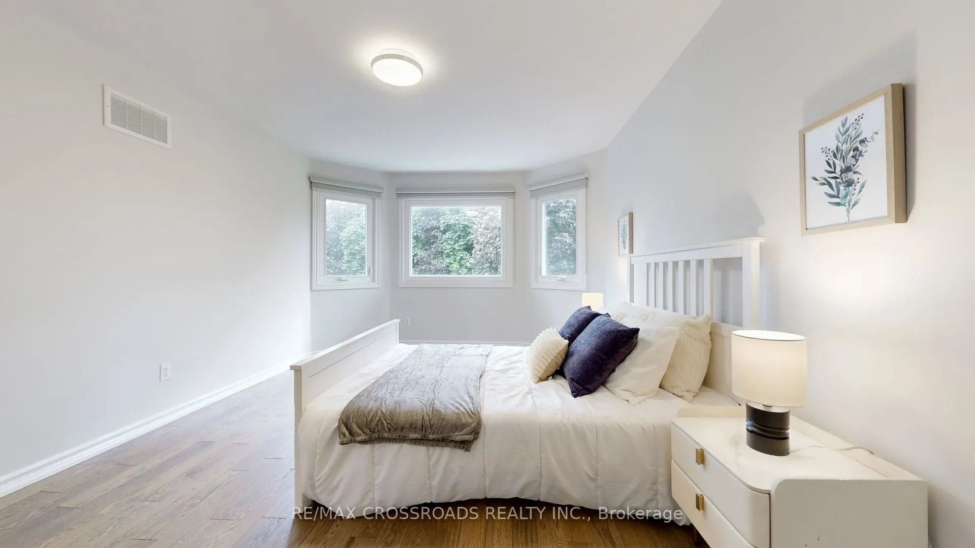25 Strathearn Avenue