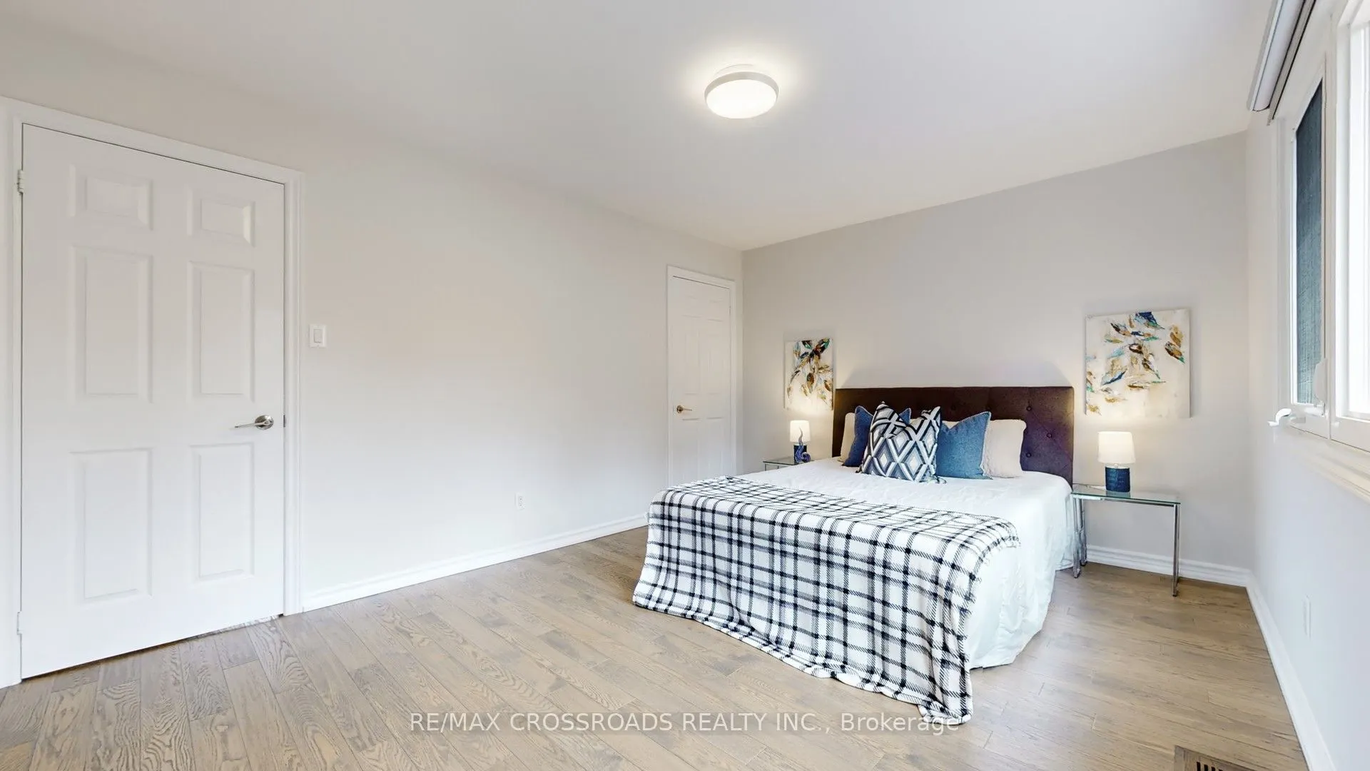 25 Strathearn Avenue