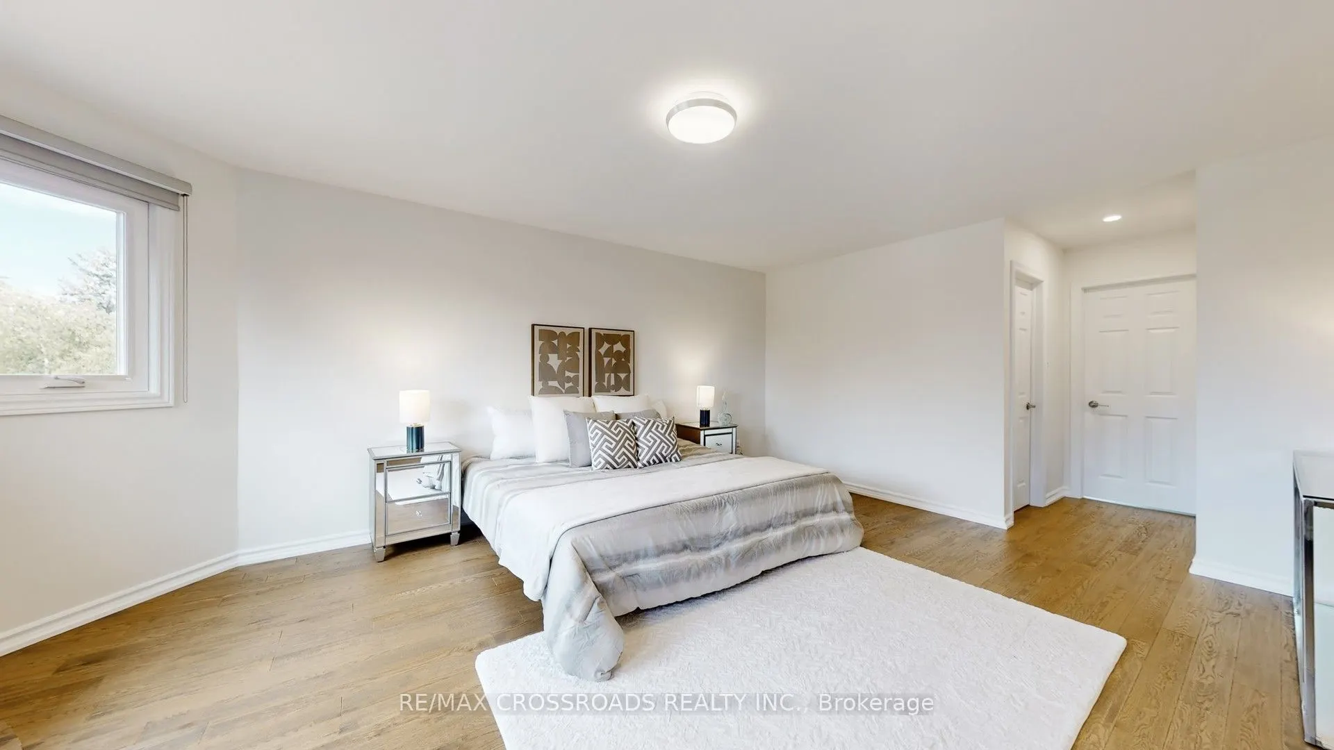 25 Strathearn Avenue