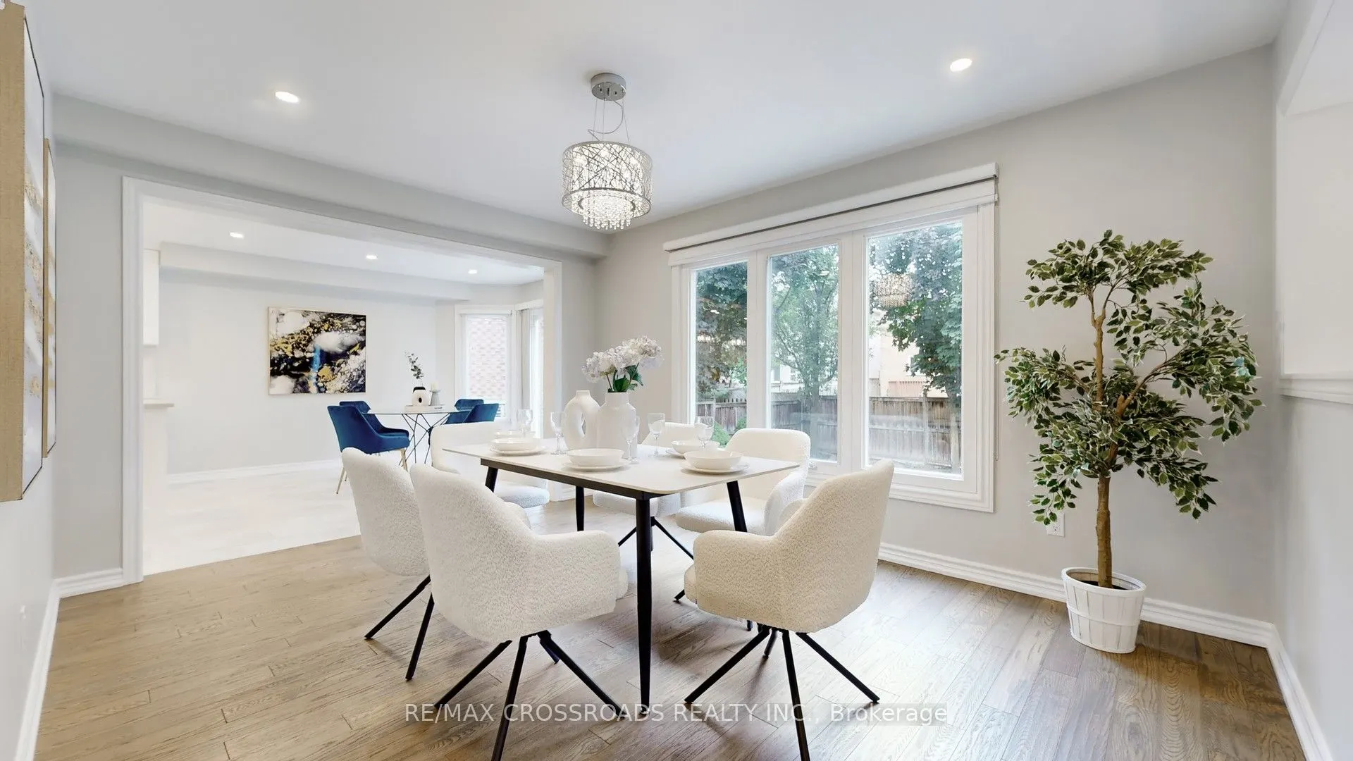 25 Strathearn Avenue