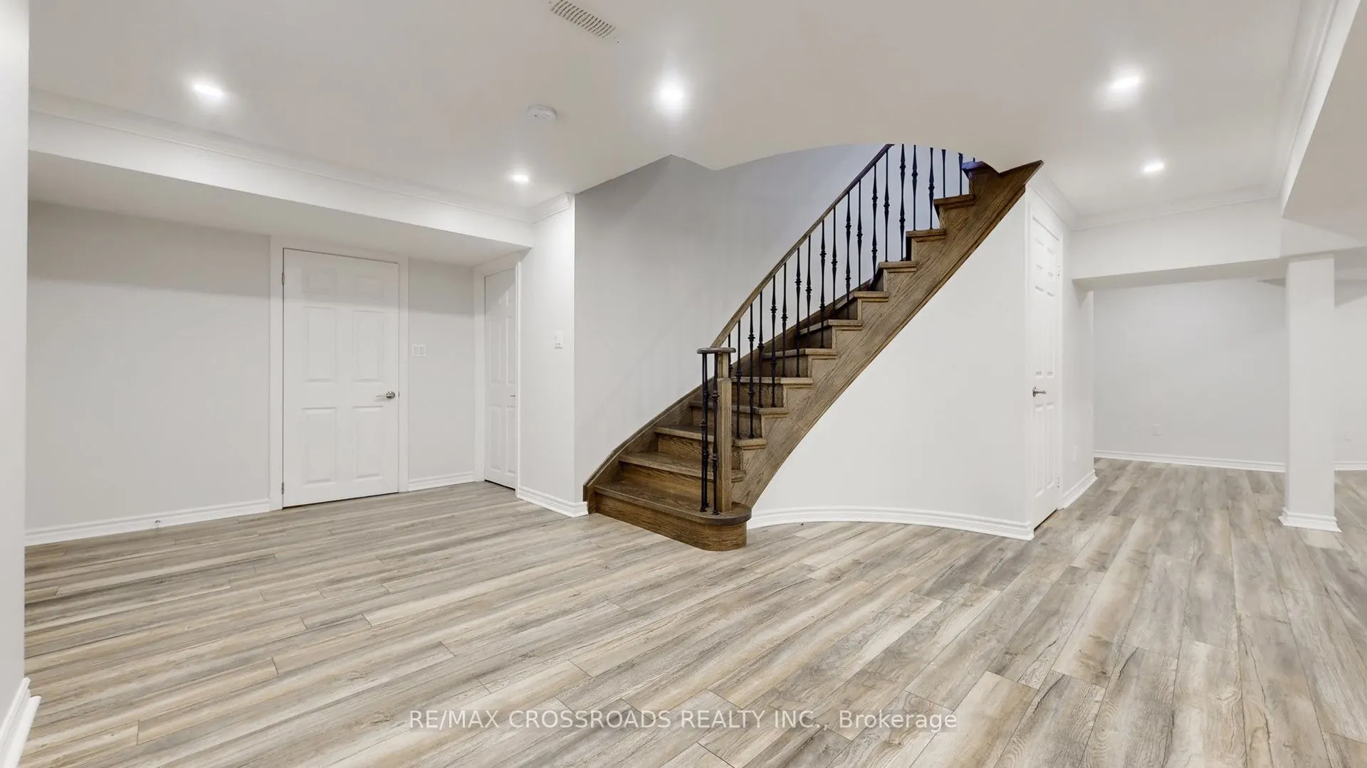 25 Strathearn Avenue
