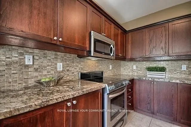 8 Highland Terrace