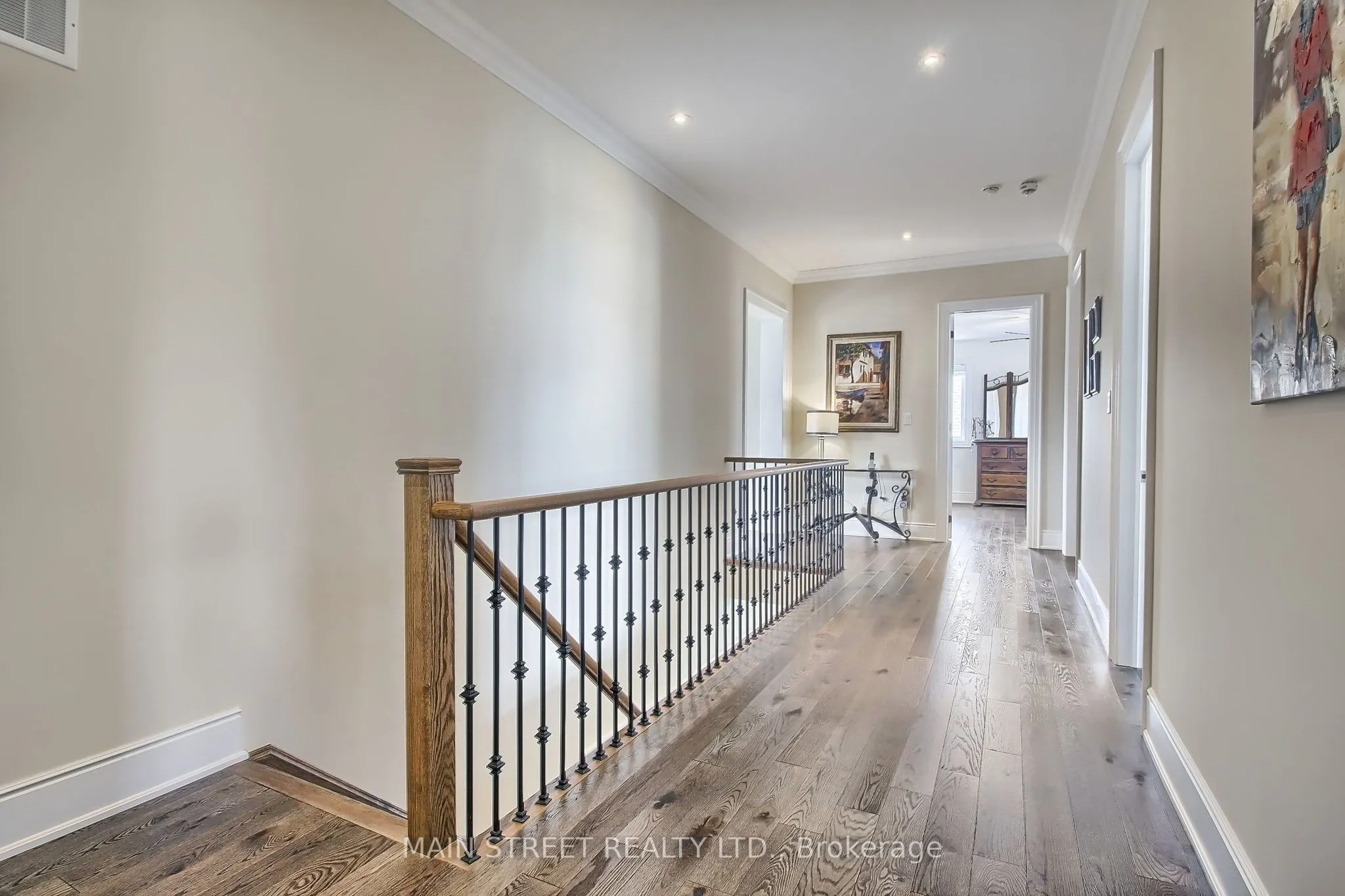 18 Country Club Crescent