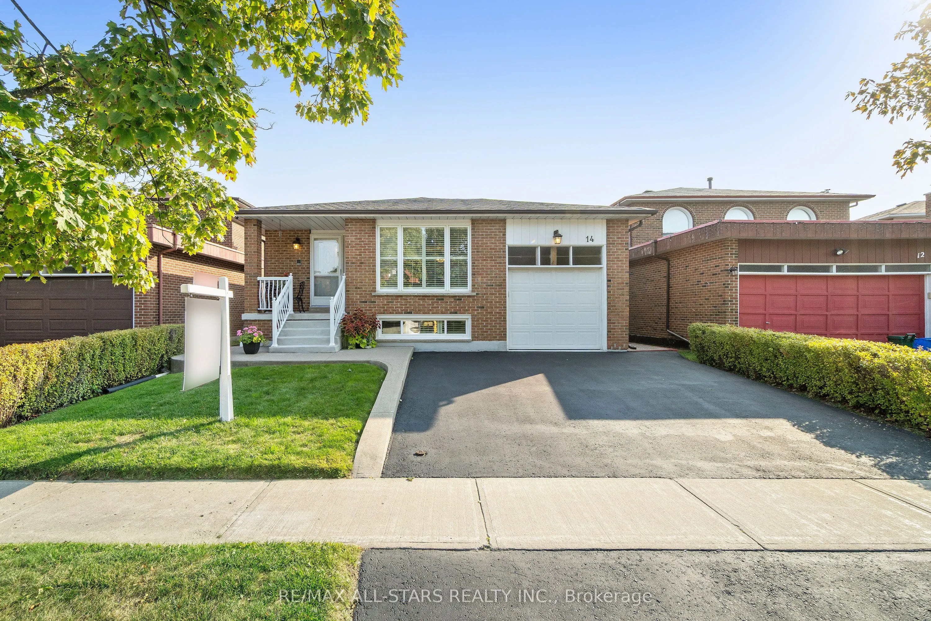14 Barrington Crescent