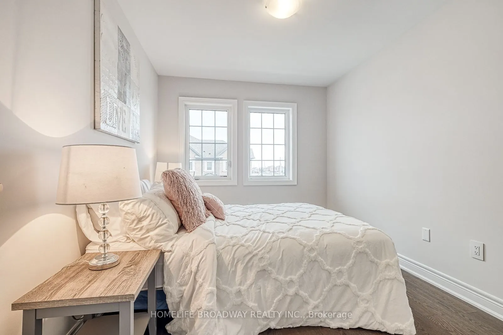 94 Drizzel Crescent