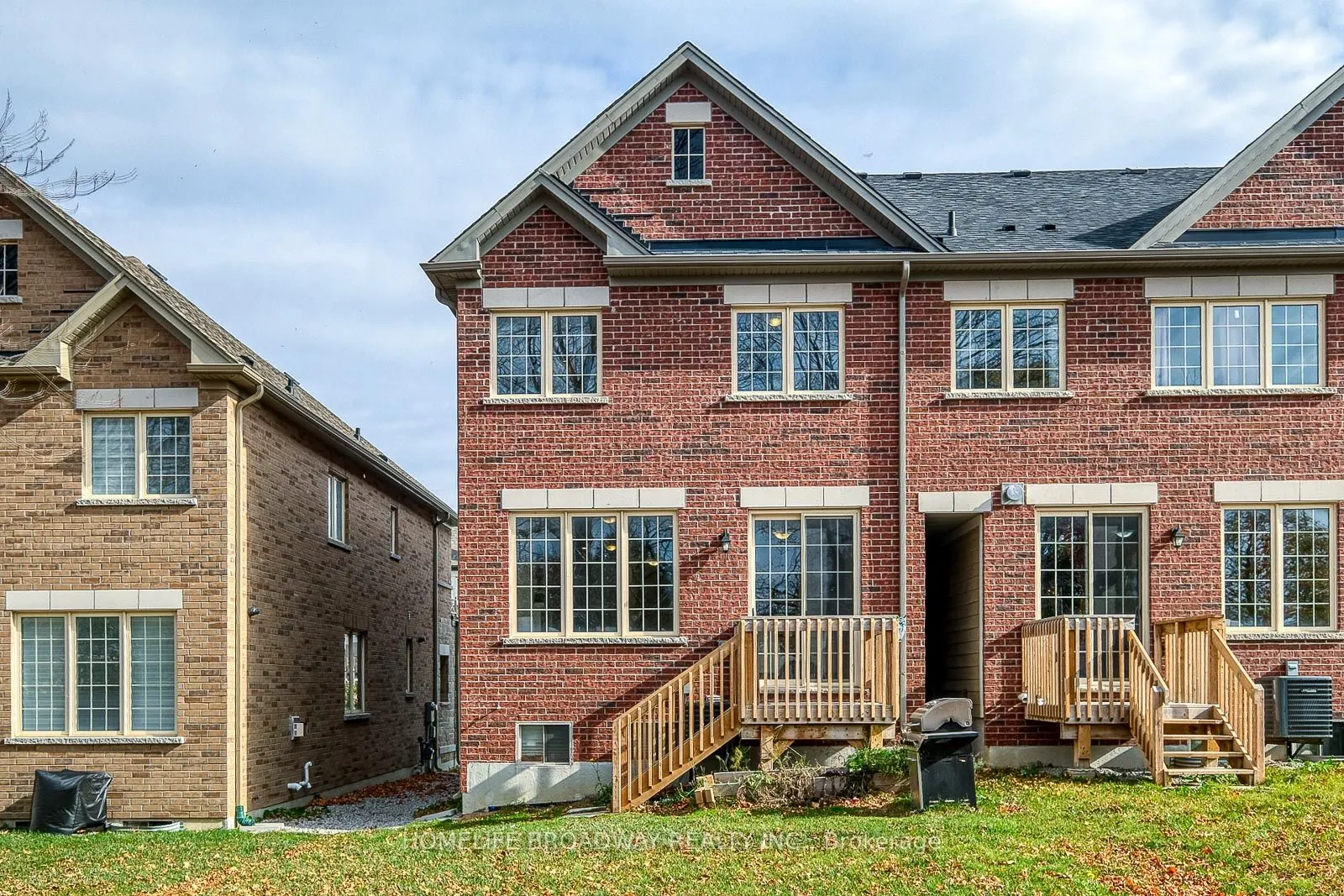 94 Drizzel Crescent