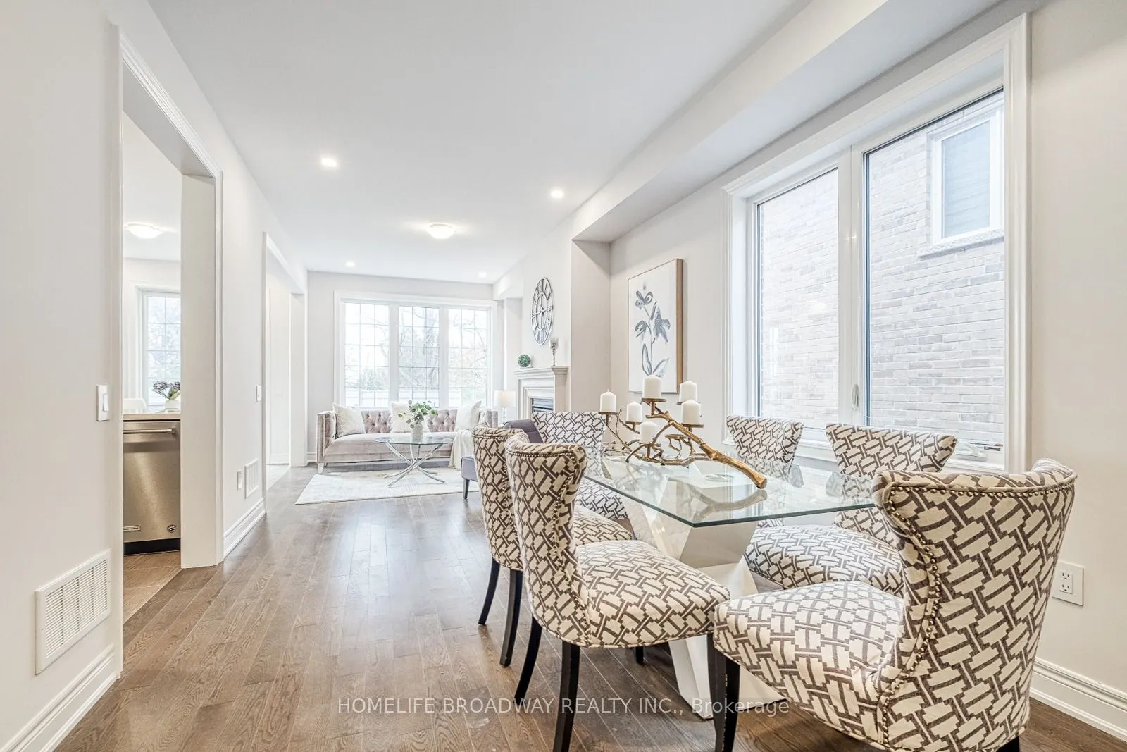 94 Drizzel Crescent